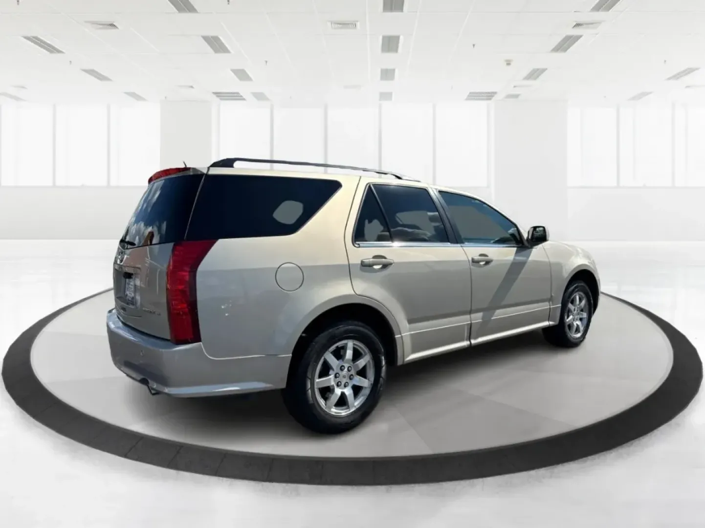 2008 Cadillac SRX V6 (1GYEE437X80) with an 3.6L V-6 DOHC engine, located at 1230 East Main St, Xenia, OH, 45385, (937) 908-9800, 39.688026, -83.910172 - **Discover Luxury and Versatility with the 2008 Cadillac SRX at Advantage Car and Credit Xenia**<br /> <br /> Are you looking for a vehicle that seamlessly blends luxury with practicality? The 2008 Cadillac SRX is the perfect companion for those who desire a comfortable ride for their family, want - Photo#2