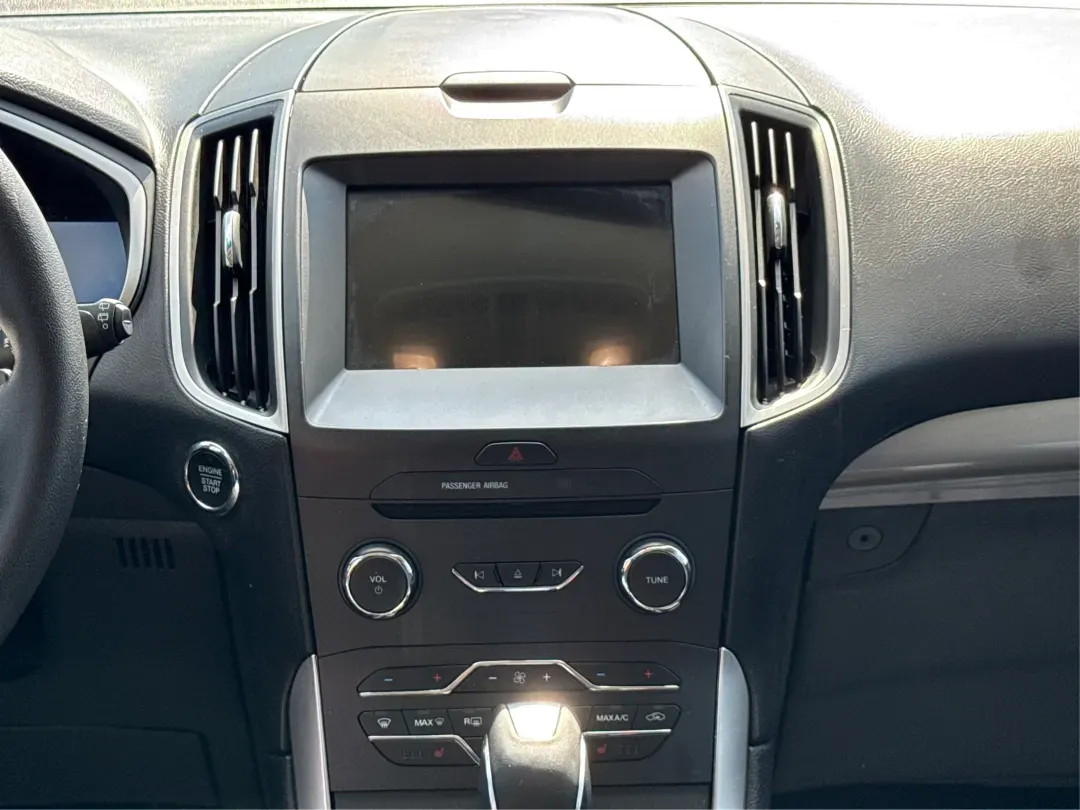 2017 Ford Edge SEL (2FMPK4J9XHB) with an Other engine, located at 1099 N County Rd 25A , Troy, OH, 45373, (937) 908-9800, 40.057079, -84.212883 - 2017 Ford Edge SEL - Photo#13