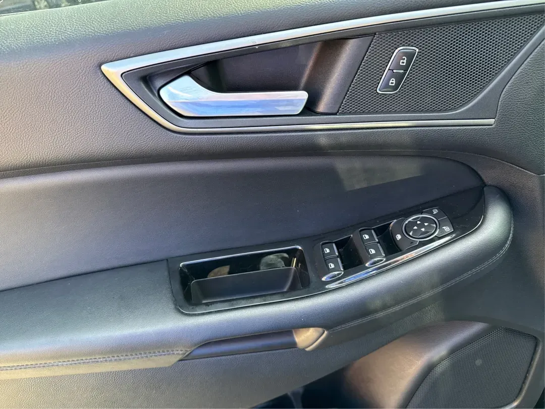 2017 Ford Edge SEL (2FMPK4J9XHB) with an Other engine, located at 1099 N County Rd 25A , Troy, OH, 45373, (937) 908-9800, 40.057079, -84.212883 - 2017 Ford Edge SEL - Photo#19