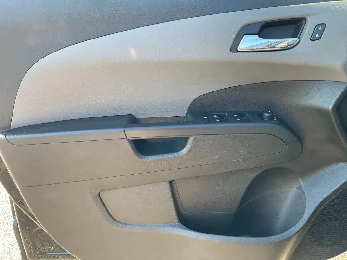 2015 Chevrolet Sonic LT Auto (1G1JC5SG4F4) with an Other engine, located at 401 Woodman Dr, Riverside, OH, 45431, (937) 908-9800, 39.760899, -84.123421 - ### Discover Your Next Adventure with this 2015 Chevrolet Sonic LT Auto!<br /> <br /> Are you searching for a reliable sedan that's perfect for your daily commute or weekend getaways? Look no further than this stunning 2015 Chevrolet Sonic LT Auto, available now at Advantage Car and Credit in Morain - Photo#18