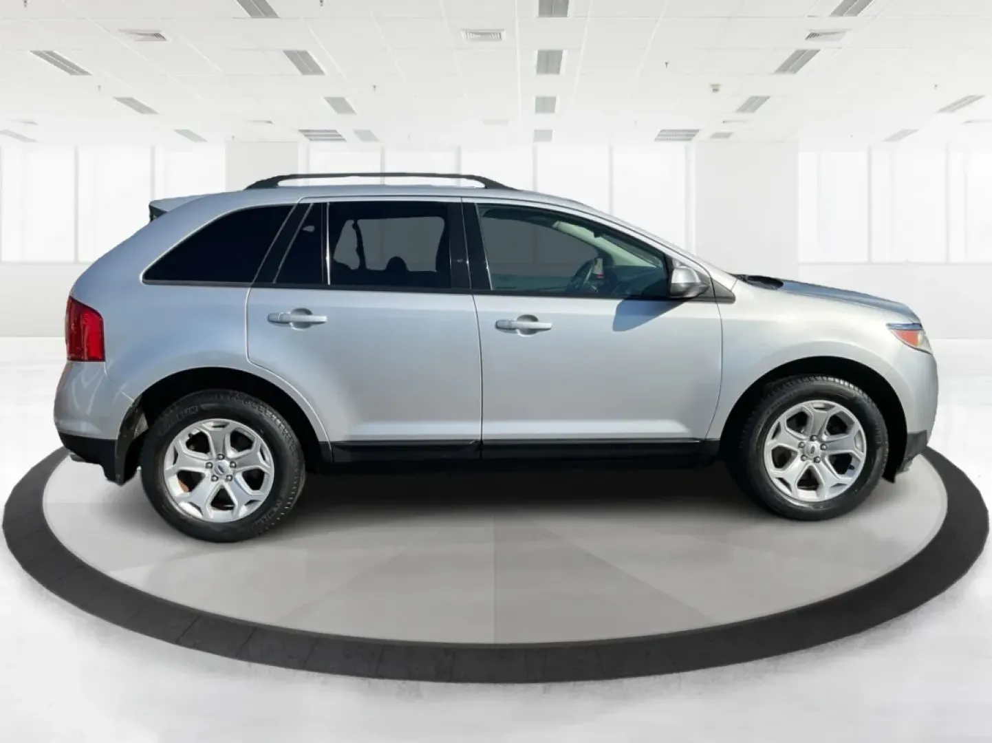 2012 Ford Edge SEL (2FMDK3JC9CB) with an Other engine, located at 880 E. National Road, Vandalia, OH, 45377, (937) 908-9800, 39.891918, -84.183594 - **Elevate Your Daily Drive with the 2012 Ford Edge SEL Perfect for Family Adventures and Daily Commutes!**<br /> <br /> Are you on the hunt for a versatile and stylish SUV that can cater to your family's needs while offering a comfortable daily commute? Look no further than the 2012 Ford Edge SEL, - Photo#1