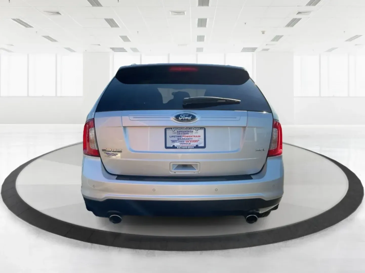 2012 Ford Edge SEL (2FMDK3JC9CB) with an Other engine, located at 880 E. National Road, Vandalia, OH, 45377, (937) 908-9800, 39.891918, -84.183594 - **Elevate Your Daily Drive with the 2012 Ford Edge SEL Perfect for Family Adventures and Daily Commutes!**<br /> <br /> Are you on the hunt for a versatile and stylish SUV that can cater to your family's needs while offering a comfortable daily commute? Look no further than the 2012 Ford Edge SEL, - Photo#3