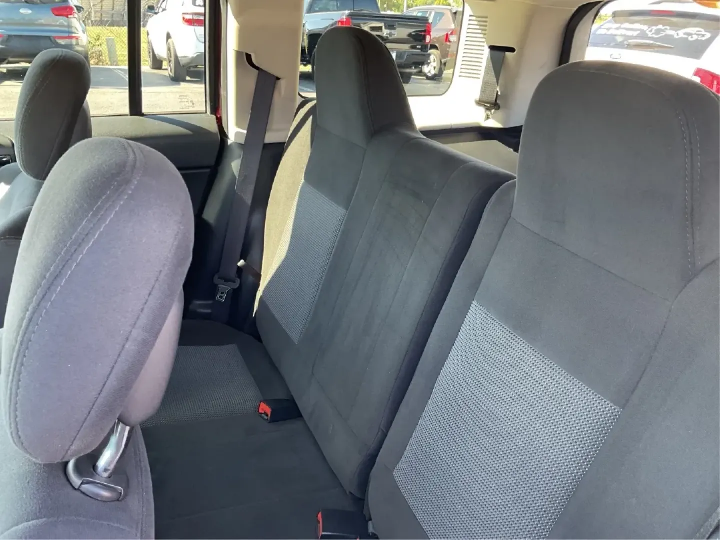 2015 Jeep Patriot Latitude (1C4NJRFB0FD) with an 2.4L I-4 DOHC engine, located at 401 Woodman Dr, Riverside, OH, 45431, (937) 908-9800, 39.760899, -84.123421 - **Adventure Awaits with the 2015 Jeep Patriot Latitude Your Perfect Companion for Every Journey!**<br /> <br /> At Advantage Car and Credit - Riverside, located at 401 Woodman Dr, Riverside, OH 45431, we understand that life is an adventure, whether it's gearing up for a weekend getaway or managing - Photo#10