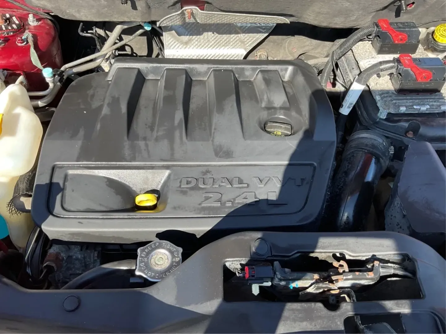 2015 Jeep Patriot Latitude (1C4NJRFB0FD) with an 2.4L I-4 DOHC engine, located at 401 Woodman Dr, Riverside, OH, 45431, (937) 908-9800, 39.760899, -84.123421 - **Adventure Awaits with the 2015 Jeep Patriot Latitude Your Perfect Companion for Every Journey!**<br /> <br /> At Advantage Car and Credit - Riverside, located at 401 Woodman Dr, Riverside, OH 45431, we understand that life is an adventure, whether it's gearing up for a weekend getaway or managing - Photo#11