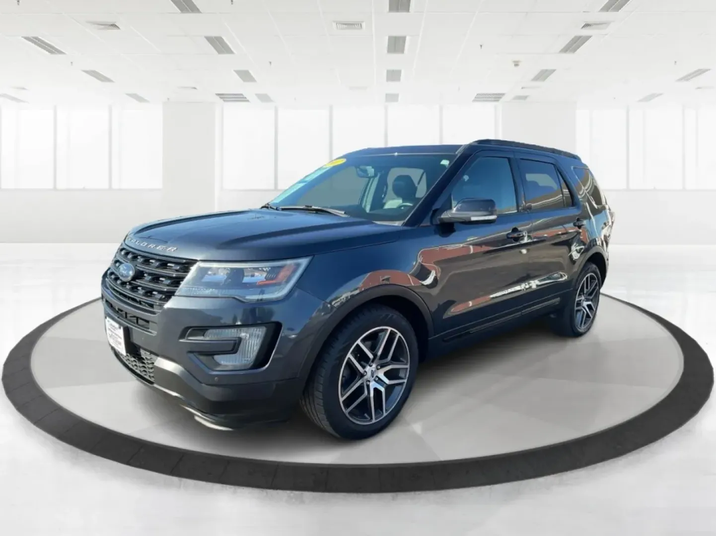 2017 Ford Explorer Sport (1FM5K8GT3HG) with an EcoBoost 3.5L V-6 gasoline direct injection engine, located at 4508 South Dixie Dr, Moraine, OH, 45439, (937) 908-9800, 39.689976, -84.218452 - Elevate your adventures with the 2017 Ford Explorer Sport, a versatile SUV that's perfect for families, commuters, and weekend explorers alike! With its rugged design and premium features, this dynamic vehicle seamlessly combines sophistication with functionality. Whether you're navigating the bustl - Photo#8