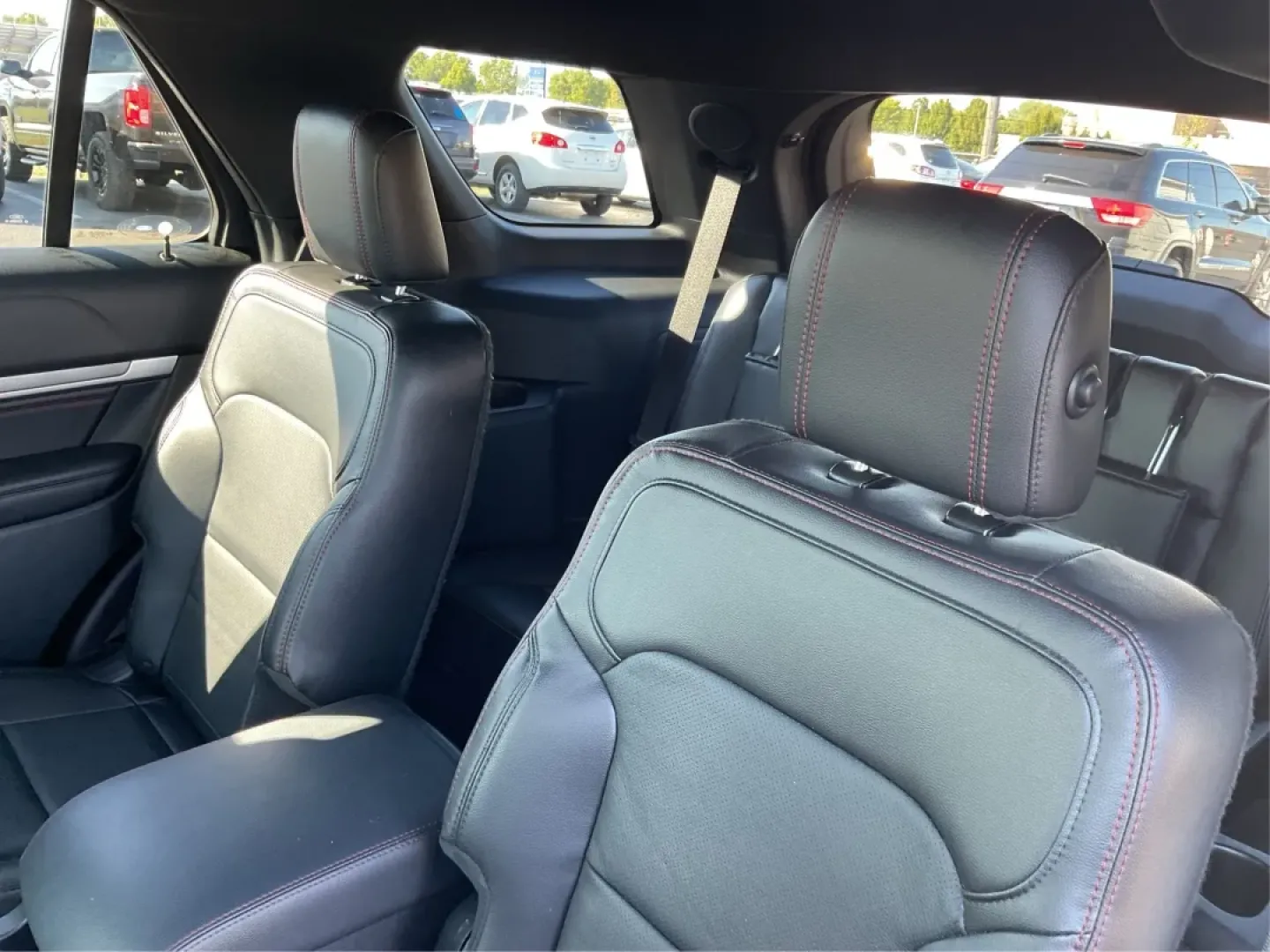 2017 Ford Explorer Sport (1FM5K8GT3HG) with an EcoBoost 3.5L V-6 gasoline direct injection engine, located at 4508 South Dixie Dr, Moraine, OH, 45439, (937) 908-9800, 39.689976, -84.218452 - Elevate your adventures with the 2017 Ford Explorer Sport, a versatile SUV that's perfect for families, commuters, and weekend explorers alike! With its rugged design and premium features, this dynamic vehicle seamlessly combines sophistication with functionality. Whether you're navigating the bustl - Photo#10