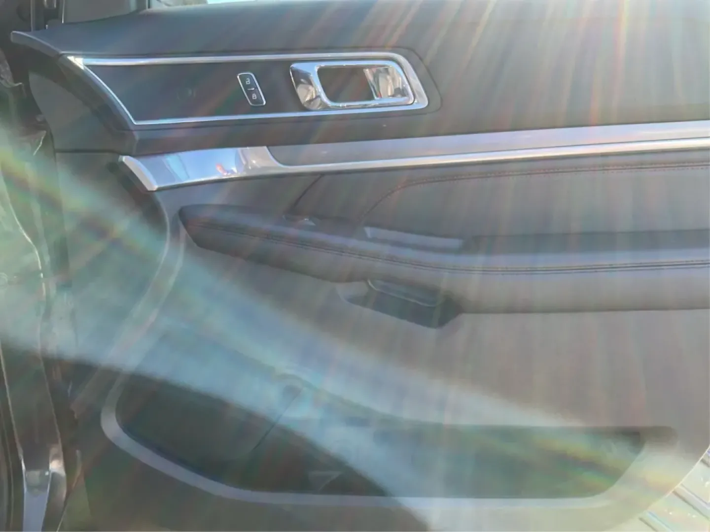2017 Ford Explorer Sport (1FM5K8GT3HG) with an EcoBoost 3.5L V-6 gasoline direct injection engine, located at 4508 South Dixie Dr, Moraine, OH, 45439, (937) 908-9800, 39.689976, -84.218452 - Elevate your adventures with the 2017 Ford Explorer Sport, a versatile SUV that's perfect for families, commuters, and weekend explorers alike! With its rugged design and premium features, this dynamic vehicle seamlessly combines sophistication with functionality. Whether you're navigating the bustl - Photo#20
