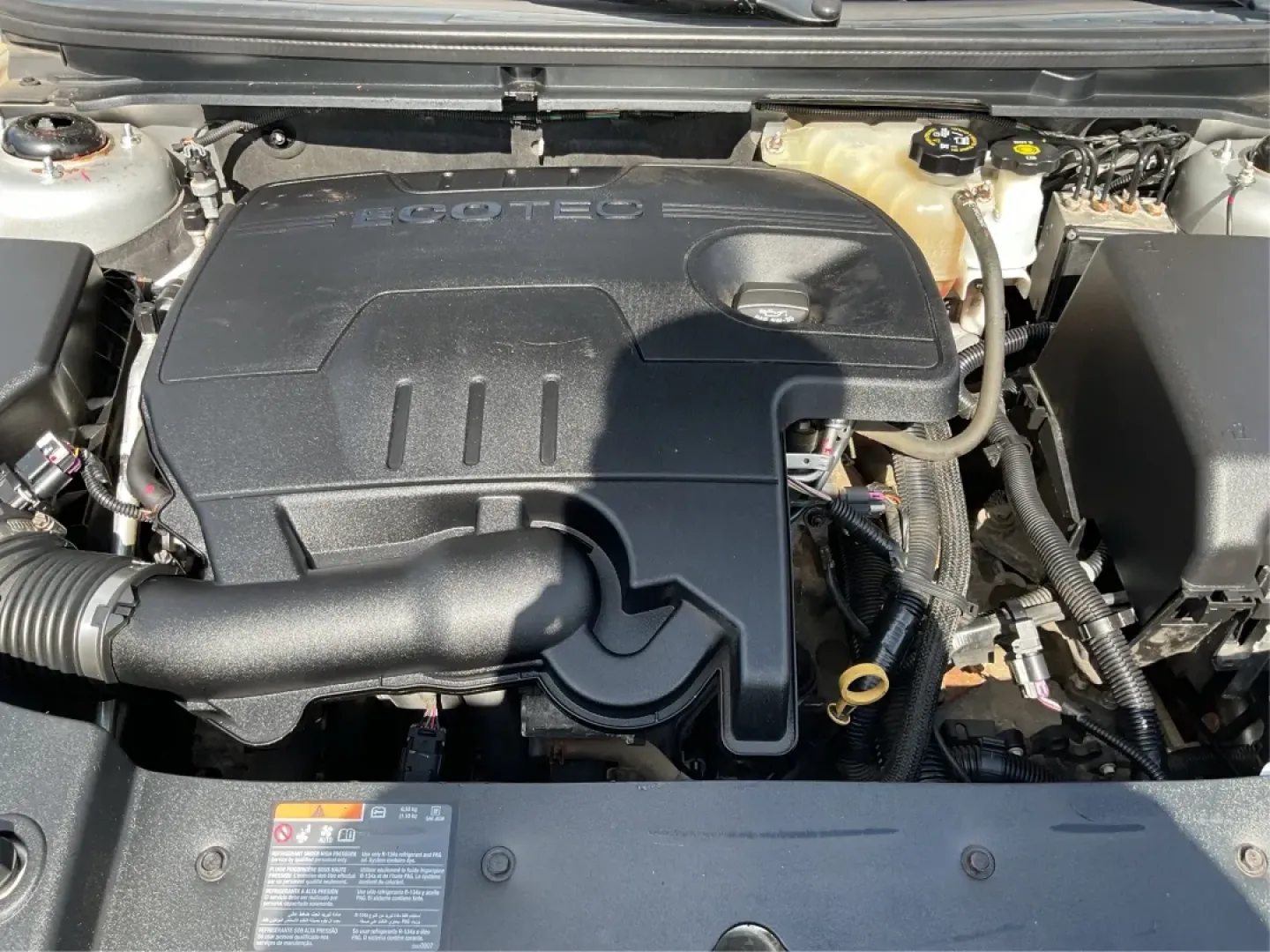 2012 Chevrolet Malibu LS (1G1ZB5E00CF) with an Ecotec 2.4L I-4 DOHC engine, located at 1230 East Main St, Xenia, OH, 45385, (937) 908-9800, 39.688026, -83.910172 - Looking for a reliable vehicle that fits seamlessly into your daily life? Look no further! The 2012 Chevrolet Malibu LS is the ultimate sedan for commuters, busy families, and weekend adventurers alike. With its efficient design and thoughtful features, this car is ready to elevate your driving expe - Photo#11