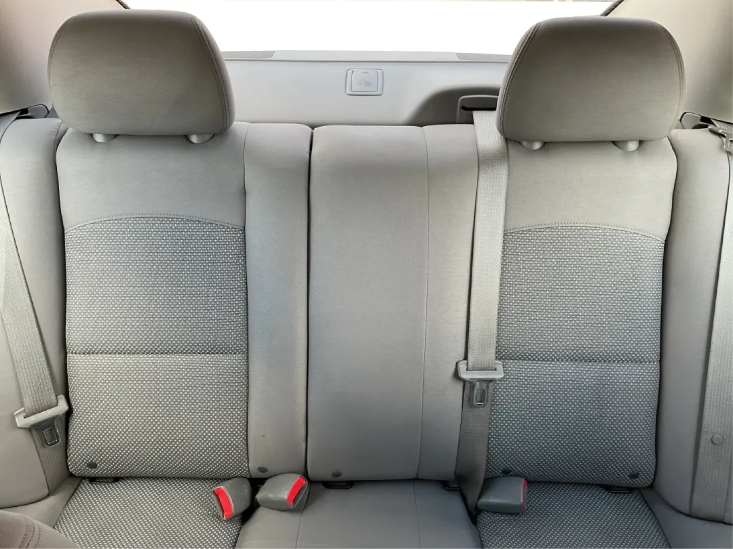 2012 Chevrolet Malibu LS (1G1ZB5E00CF) with an Ecotec 2.4L I-4 DOHC engine, located at 1230 East Main St, Xenia, OH, 45385, (937) 908-9800, 39.688026, -83.910172 - Looking for a reliable vehicle that fits seamlessly into your daily life? Look no further! The 2012 Chevrolet Malibu LS is the ultimate sedan for commuters, busy families, and weekend adventurers alike. With its efficient design and thoughtful features, this car is ready to elevate your driving expe - Photo#14