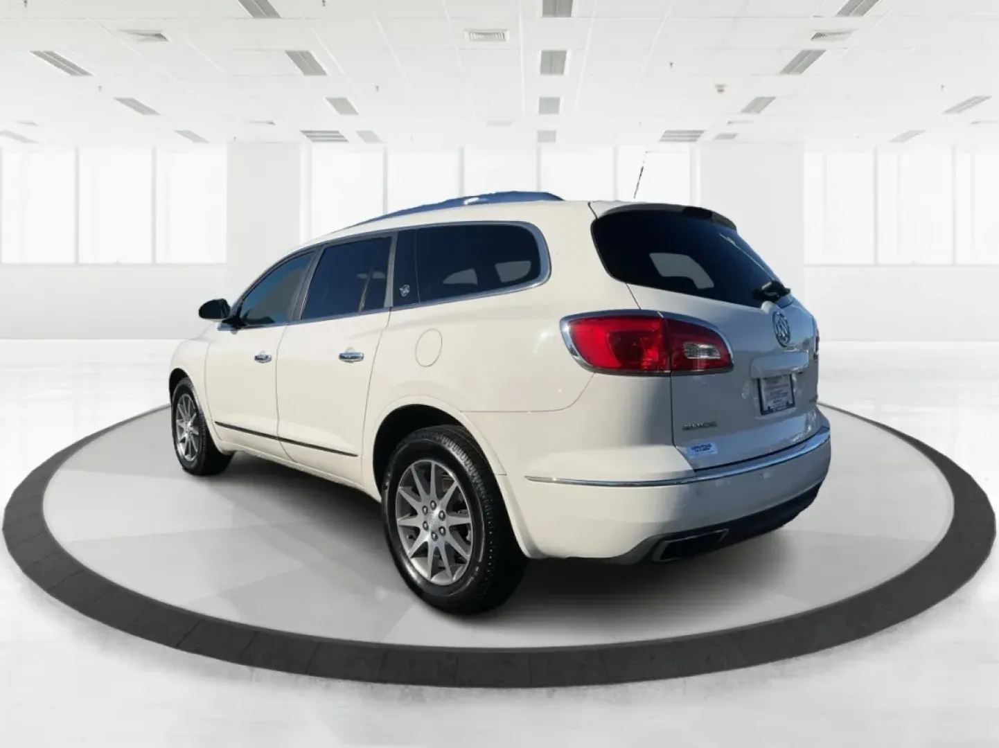 2015 Buick Enclave Leather (5GAKVBKD1FJ) with an 3.6L V-6 gasoline direct injection engine, located at 1099 N County Rd 25A , Troy, OH, 45373, (937) 908-9800, 40.057079, -84.212883 - Experience the thrill of weekend adventures and family road trips with the 2015 Buick Enclave, now available at Advantage Car and Credit - Troy. This exceptional SUV, located at 1099 N County Rd 25A, Troy, OH 45373, is designed to meet the needs of growing families and those who love to explore the - Photo#4