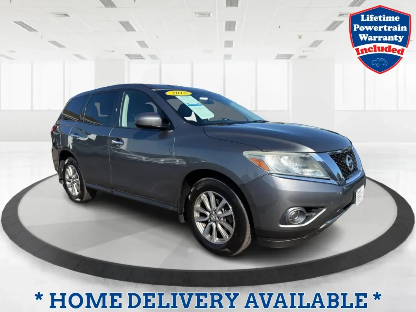 2015 Nissan Pathfinder S (5N1AR2MM5FC) with an 3.5L V-6 DOHC engine, located at 401 Woodman Dr, Riverside, OH, 45431, (937) 908-9800, 39.760899, -84.123421 - **Adventure Awaits with the 2015 Nissan Pathfinder at Advantage Car and Credit - Riverside!**<br /> <br /> Are you ready to elevate your family's adventures or weekend getaways? The 2015 Nissan Pathfinder, now available at Advantage Car and Credit in Riverside, OH, is the perfect vehicle to accompan - Photo#0