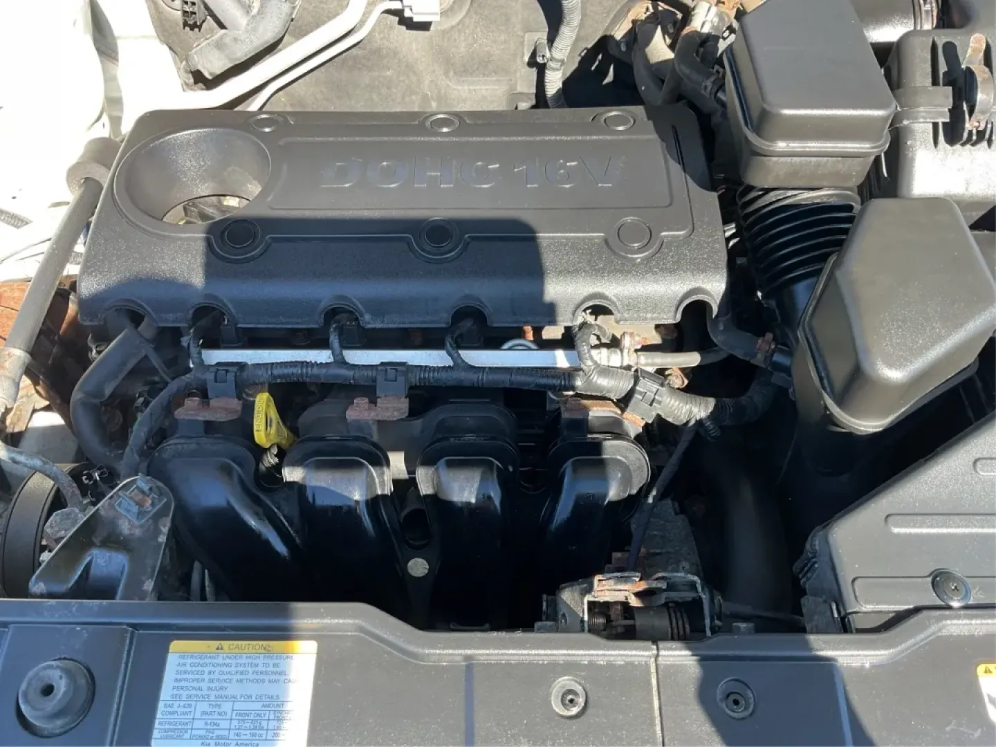2011 Kia Sorento LX (5XYKTCA19BG) with an 2.4L I-4 DOHC engine, located at 880 E. National Road, Vandalia, OH, 45377, (937) 908-9800, 39.891918, -84.183594 - Discover your next adventure with the 2011 Kia Sorento LX, an SUV that's not just a vehicle but a versatile companion for all your lifestyle needs. Whether you're navigating the bustling streets of Vandalia, OH, commuting to work, or planning a weekend getaway, this vehicle is designed to keep up wi - Photo#11