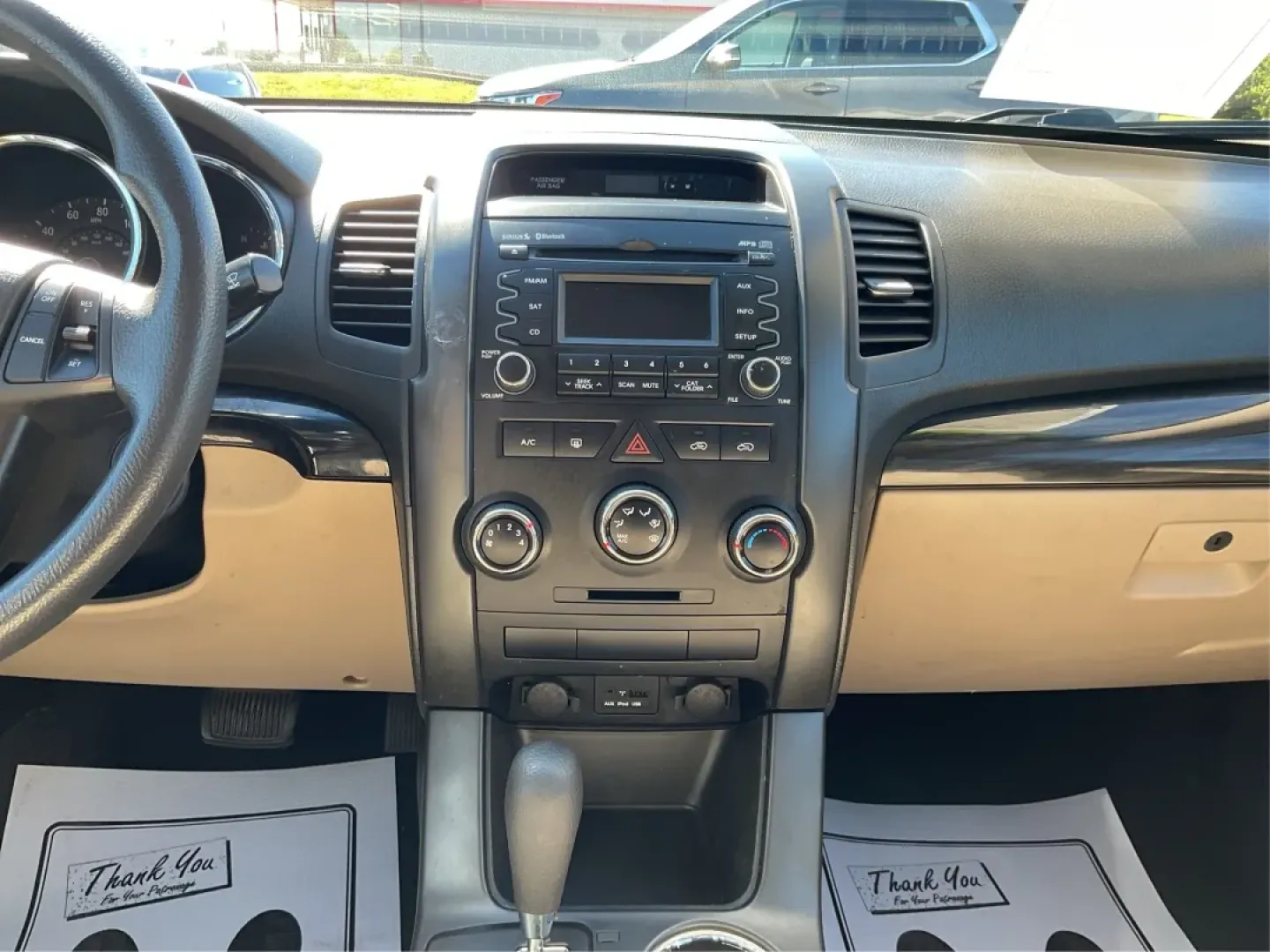 2011 Kia Sorento LX (5XYKTCA19BG) with an 2.4L I-4 DOHC engine, located at 880 E. National Road, Vandalia, OH, 45377, (937) 908-9800, 39.891918, -84.183594 - Discover your next adventure with the 2011 Kia Sorento LX, an SUV that's not just a vehicle but a versatile companion for all your lifestyle needs. Whether you're navigating the bustling streets of Vandalia, OH, commuting to work, or planning a weekend getaway, this vehicle is designed to keep up wi - Photo#13