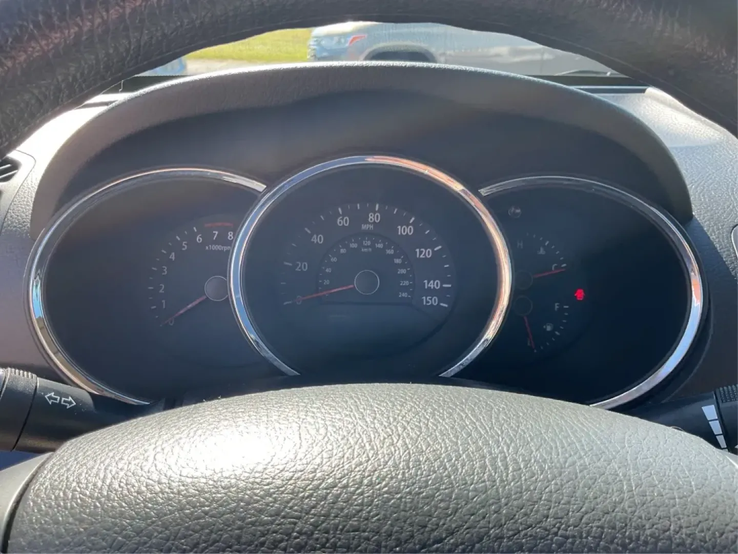 2011 Kia Sorento LX (5XYKTCA19BG) with an 2.4L I-4 DOHC engine, located at 880 E. National Road, Vandalia, OH, 45377, (937) 908-9800, 39.891918, -84.183594 - Discover your next adventure with the 2011 Kia Sorento LX, an SUV that's not just a vehicle but a versatile companion for all your lifestyle needs. Whether you're navigating the bustling streets of Vandalia, OH, commuting to work, or planning a weekend getaway, this vehicle is designed to keep up wi - Photo#15