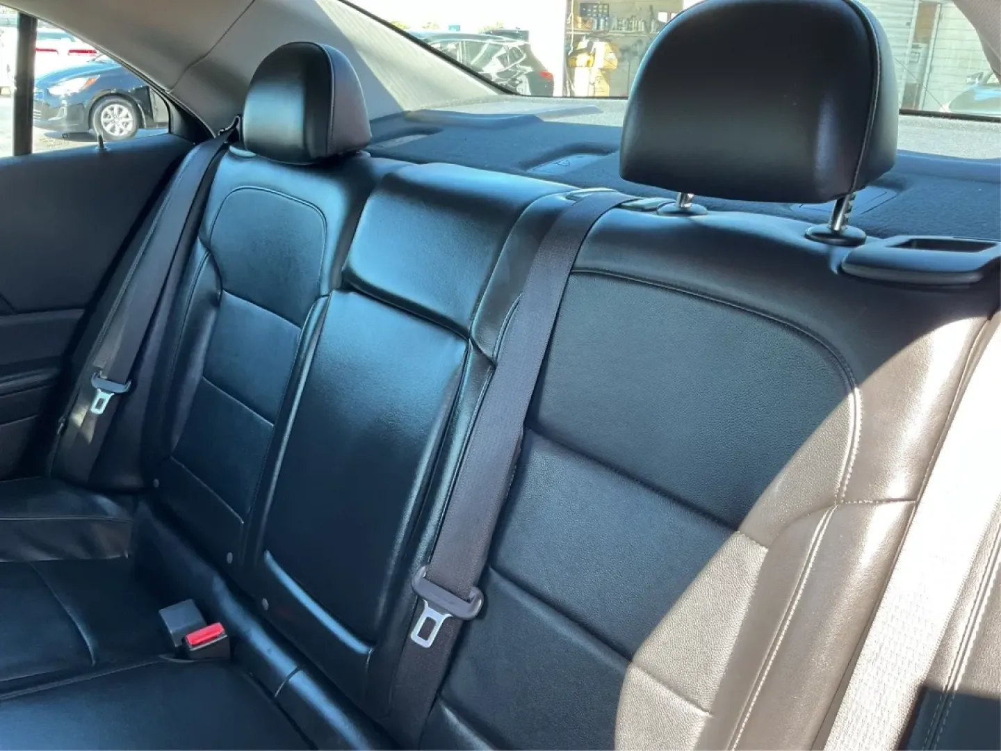 2013 Chevrolet Malibu 2LT (1G11E5SA7DF) with an ECOTEC 2.5L I-4 gasoline direct injection engine, located at 1951 S Dayton Lakeview Rd., New Carlisle, OH, 45344, (937) 908-9800, 39.890999, -84.050255 - **Discover the Perfect Balance of Comfort and Style with the 2013 Chevrolet Malibu at Advantage Car and Credit - New Carlisle!**<br /> <br /> Are you looking for a reliable sedan that perfectly blends style, comfort, and performance? The 2013 Chevrolet Malibu 2LT is designed for those who appreciate - Photo#10