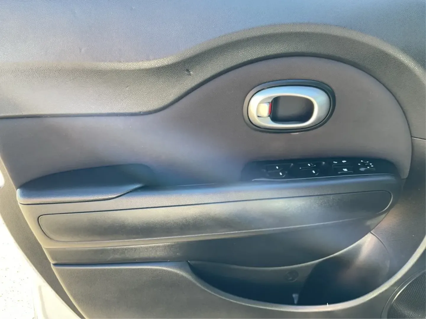 2015 Kia Soul Base (KNDJN2A21F7) with an Other engine, located at 1184 Kauffman Ave, Fairborn, OH, 45324, (937) 908-9800, 39.807072, -84.030914 - Are you ready to elevate your daily commute or embark on weekend adventures with ease? Look no further than the 2015 Kia Soul, a versatile compact vehicle that combines style, comfort, and functionality. Perfect for urban explorers, young professionals, and growing families alike, this car is equipp - Photo#17