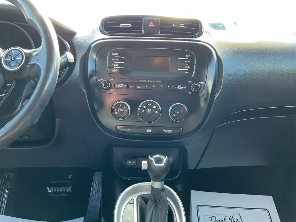 2015 Kia Soul Base (KNDJN2A21F7) with an 1.6L L4 DOHC 16V engine, Automatic transmission, located at 1230 East Main St, Xenia, OH, 45385, (937) 908-9800, 39.688026, -83.910172 - Are you ready to elevate your daily commute or embark on weekend adventures with ease? Look no further than the 2015 Kia Soul, a versatile compact vehicle that combines style, comfort, and functionality. Perfect for urban explorers, young professionals, and growing families alike, this car is equipp - Photo#13