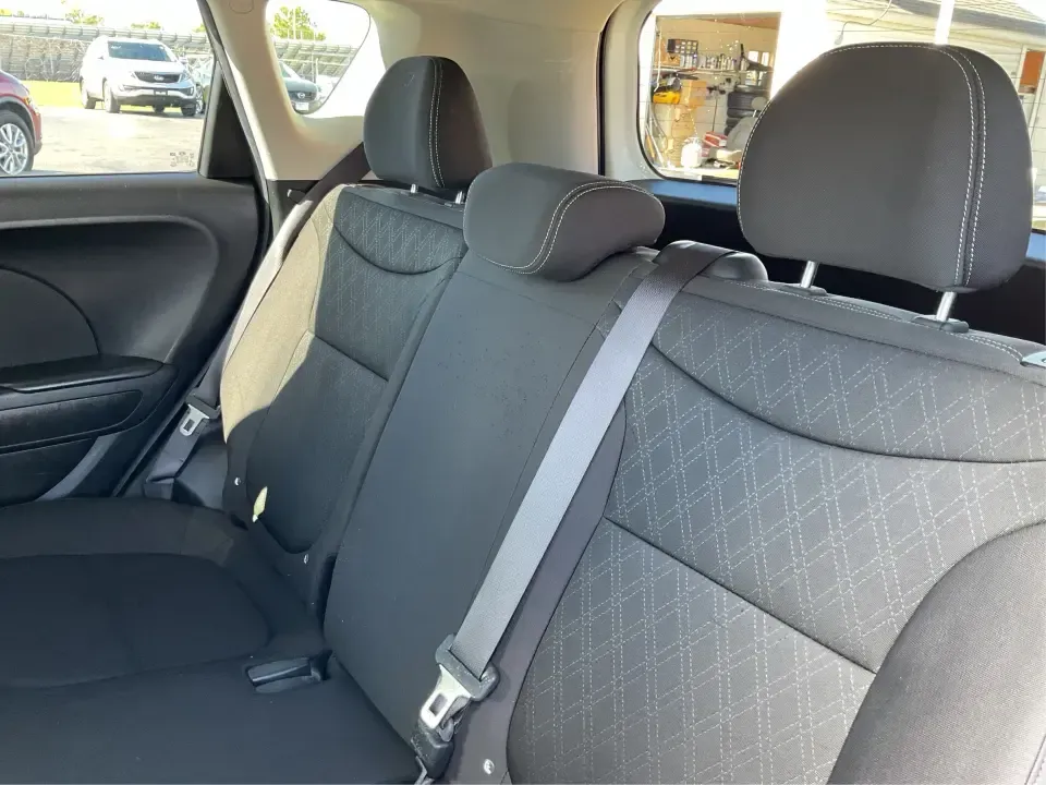 2015 Kia Soul Base (KNDJN2A21F7) with an 1.6L L4 DOHC 16V engine, Automatic transmission, located at 4508 South Dixie Dr, Moraine, OH, 45439, (937) 908-9800, 39.689976, -84.218452 - Need a smart, city-friendly ride that's easy to park in downtown Dayton, comfortable for long commutes on I75, and versatile enough for Costco runs and weekend escapes? This 2015 Kia Soul Base in White delivers the kind of practical, upbeat lifestyle fit that works for first-time buyers, growing fam - Photo#10