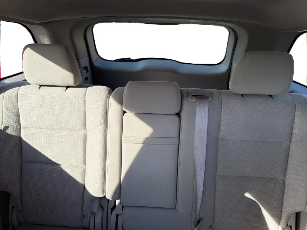 2014 Jeep Grand Cherokee Laredo (1C4RJFAG0EC) with an 3.6L V-6 DOHC engine, located at 1184 Kauffman Ave, Fairborn, OH, 45324, (937) 908-9800, 39.807072, -84.030914 - ### Conquer Every Adventure with the 2014 Jeep Grand Cherokee Laredo Ideal for Every Lifestyle!<br /> <br /> Are you ready to elevate your driving experience? Whether you're navigating the hustle and bustle of city life in Riverside, OH, or embarking on thrilling weekend getaways, the 2014 Jeep Gra - Photo#14