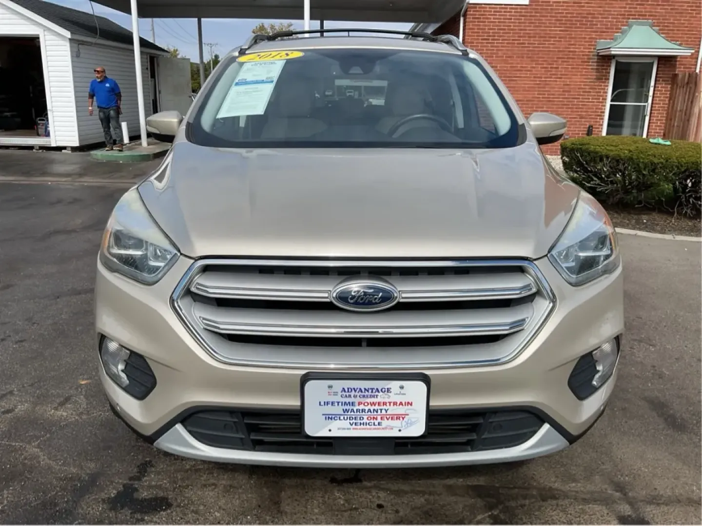 2018 Ford Escape Titanium FWD (1FMCU0J99JU) with an 2.0L L4 DOHC 16V engine, 6-Speed Automatic transmission, located at 1230 East Main St, Xenia, OH, 45385, (937) 908-9800, 39.688026, -83.910172 - Experience the perfect blend of style and practicality with the 2018 Ford Escape Titanium, now available at Advantage Car and Credit in Xenia, OH. This SUV is not just a vehicle; it's your ticket to adventure, whether you're navigating the bustling streets of downtown Xenia or embarking on a weekend - Photo#7