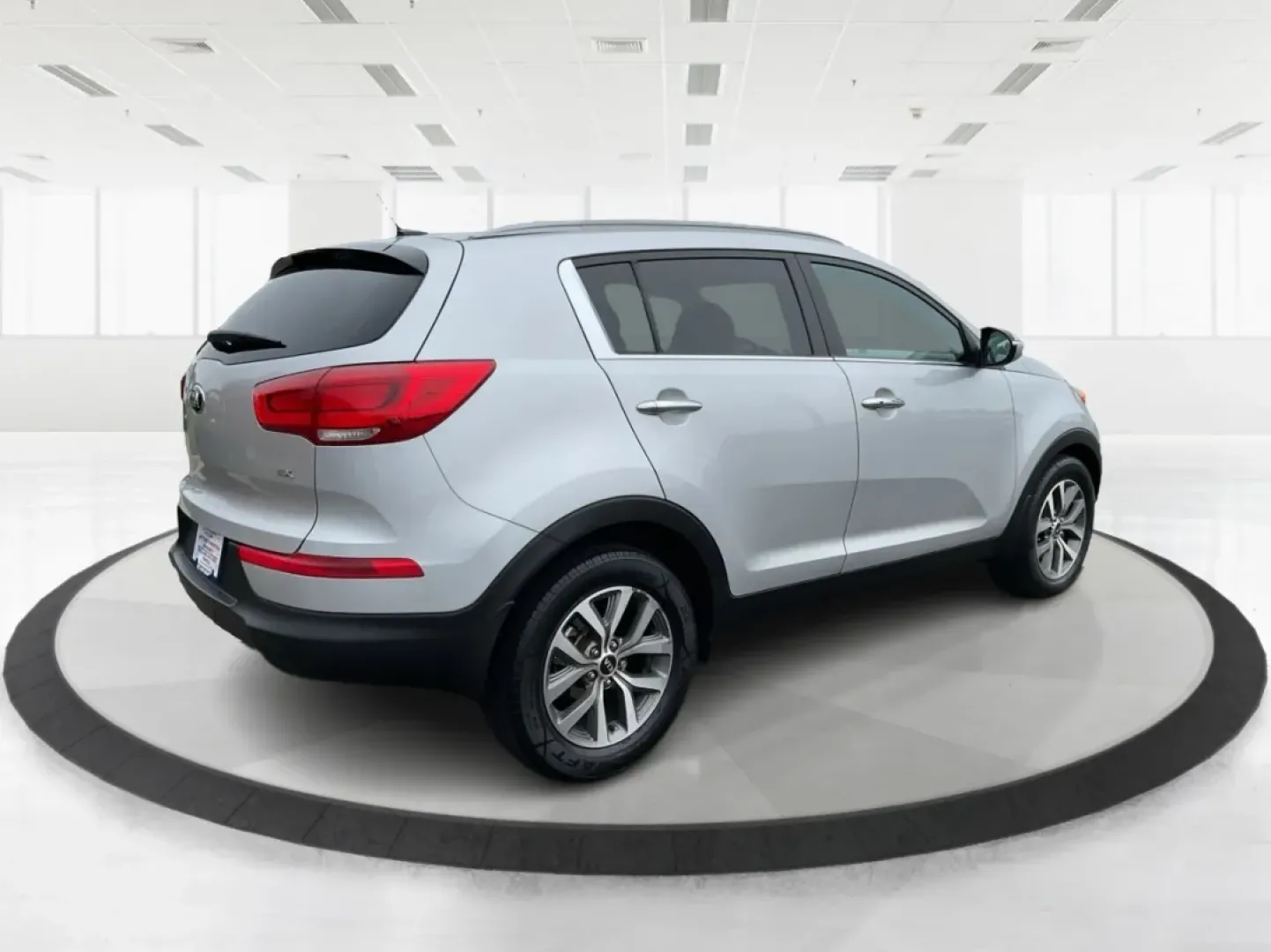 2015 Kia Sportage EX (KNDPC3AC4F7) with an Other engine, located at 8750 N County Rd 25A, Piqua, OH, 45356, (937) 908-9800, 40.164391, -84.232513 - **Get Ready for Adventure with the 2015 Kia Sportage EX from Advantage Car and Credit!**<br /> <br /> Are you looking for the perfect vehicle to elevate your weekend getaways and daily commutes? Look no further than this stunning 2015 Kia Sportage EX, available now at Advantage Car and Credit in New - Photo#2