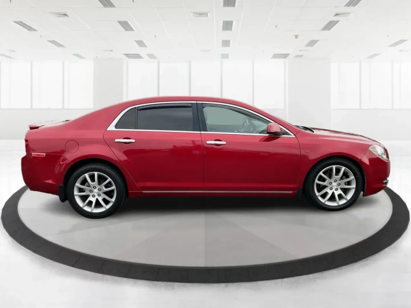 2012 Chevrolet Malibu 2LZ (1G1ZG5E73CF) with an 3.6L V-6 DOHC engine, located at 4508 South Dixie Dr, Moraine, OH, 45439, (937) 908-9800, 39.689976, -84.218452 - Experience the thrill of the open road with the 2012 Chevrolet Malibu, a vehicle that embodies both style and comfort while offering the reliability you need for everyday life. Whether you're a growing family looking for a reliable sedan for school runs and weekend getaways or a budget-conscious pro - Photo#1