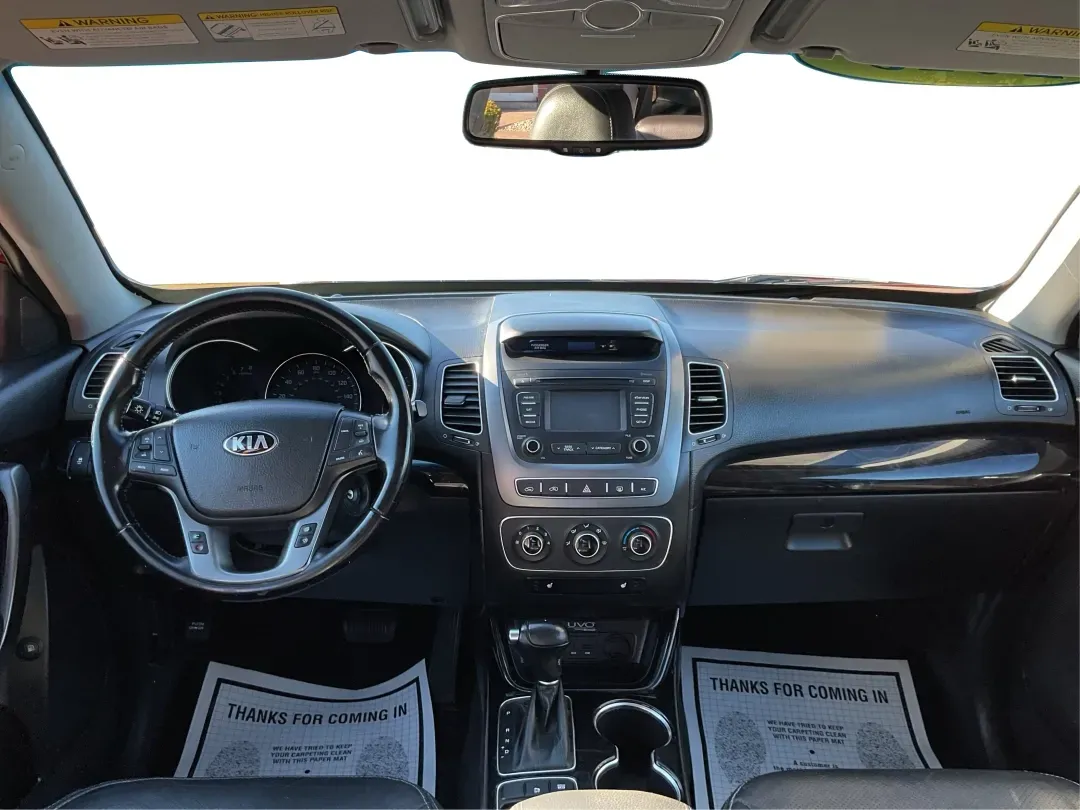 2015 Kia Sorento LX (5XYKTCA66FG) with an 2.4L I-4 gasoline direct injection engine, located at 1951 S Dayton Lakeview Rd., New Carlisle, OH, 45344, (937) 908-9800, 39.890999, -84.050255 - **Adventure Awaits with the 2015 Kia Sorento LX from Advantage Car and Credit!**<br /> <br /> Are you ready to elevate your family outings or embark on unforgettable weekend adventures? Look no further than this stunning **2015 Kia Sorento LX**! With its striking Remington Red Metallic exterior and - Photo#19