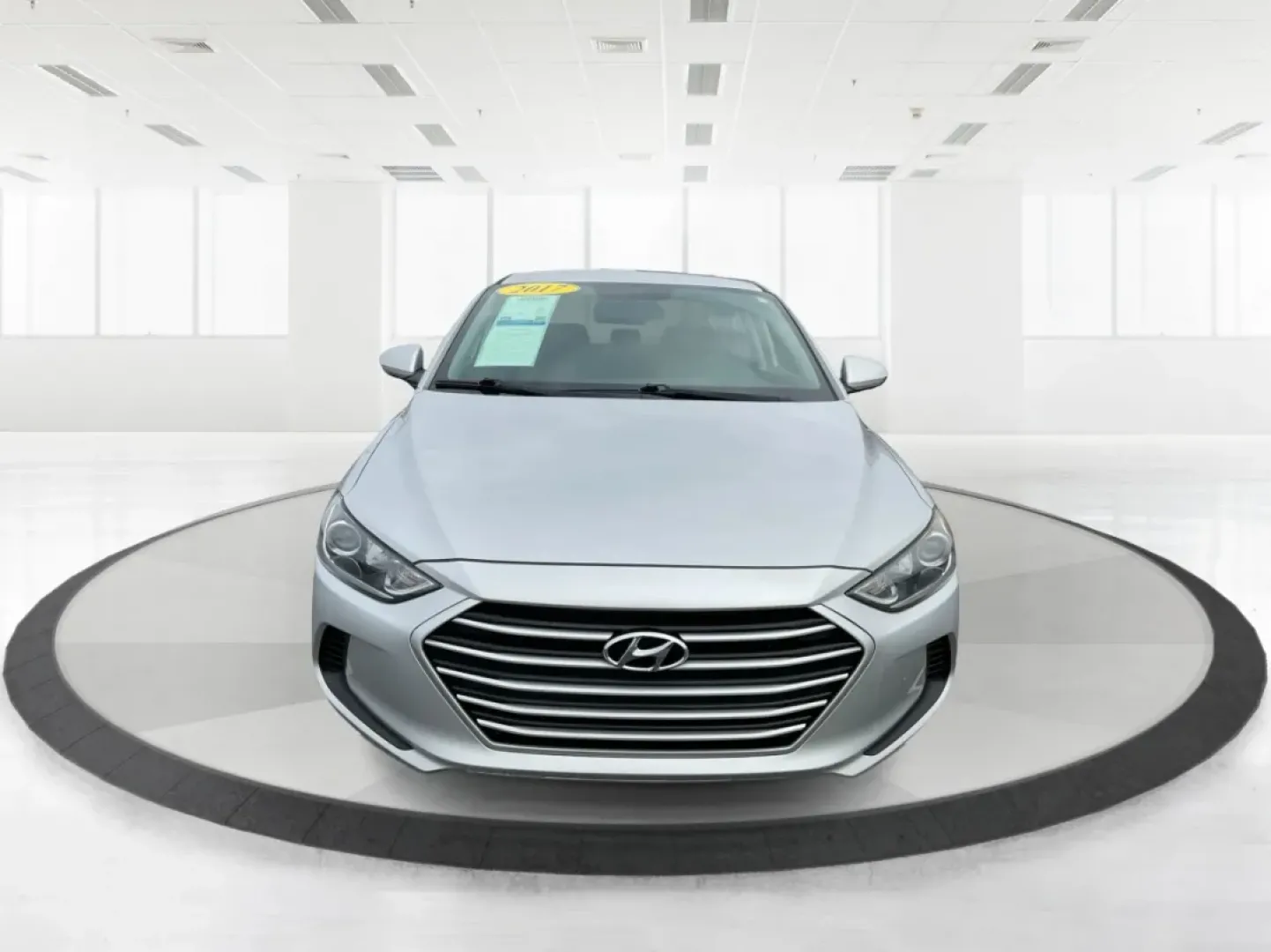 2017 Hyundai Elantra SE (5NPD84LF2HH) with an Nu 2L I-4 DOHC engine, located at 8750 N County Rd 25A, Piqua, OH, 45356, (937) 908-9800, 40.164391, -84.232513 - Discover your next adventure with the 2017 Hyundai Elantra SE, available now at Advantage Car and Credit - Piqua! This stylish sedan is perfect for budget-conscious buyers looking for a reliable vehicle that effortlessly blends comfort, performance, and technology. Whether you're commuting to work, - Photo#7