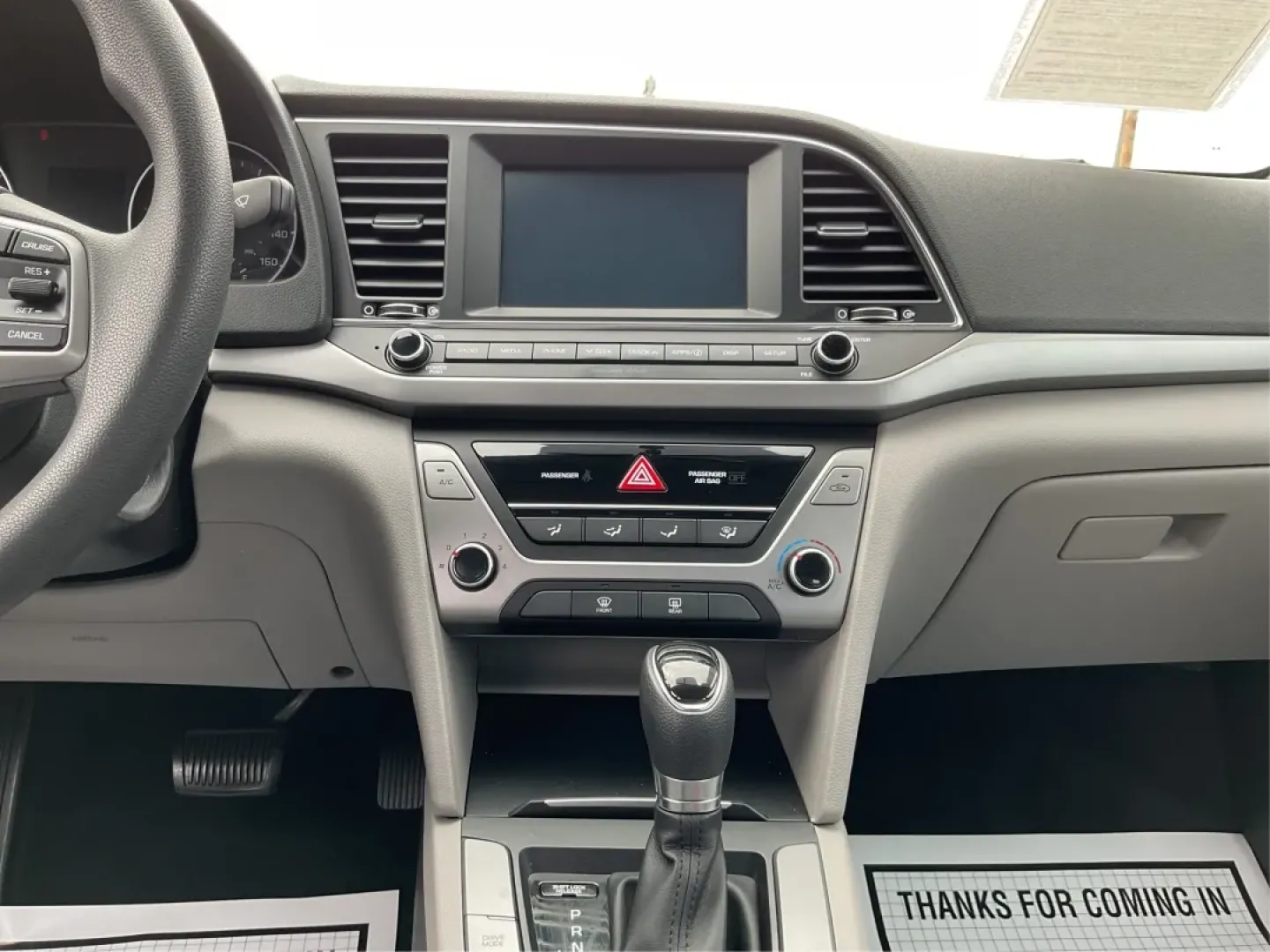 2017 Hyundai Elantra SE (5NPD84LF2HH) with an Nu 2L I-4 DOHC engine, located at 8750 N County Rd 25A, Piqua, OH, 45356, (937) 908-9800, 40.164391, -84.232513 - Discover your next adventure with the 2017 Hyundai Elantra SE, available now at Advantage Car and Credit - Piqua! This stylish sedan is perfect for budget-conscious buyers looking for a reliable vehicle that effortlessly blends comfort, performance, and technology. Whether you're commuting to work, - Photo#13