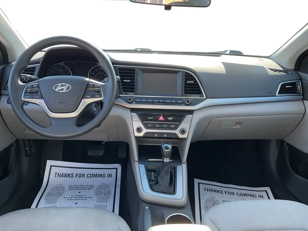 2017 Hyundai Elantra SE (5NPD84LF2HH) with an Nu 2L I-4 DOHC engine, located at 1230 East Main St, Xenia, OH, 45385, (937) 908-9800, 39.688026, -83.910172 - 2017 Hyundai Elantra SE - Photo#19