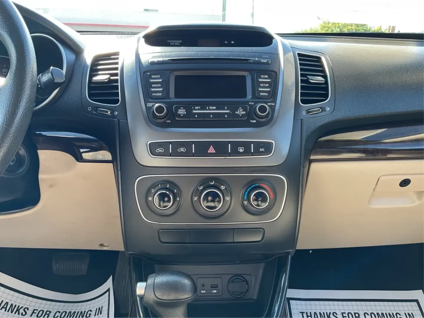 2015 Kia Sorento LX (5XYKTCA66FG) with an 2.4L I-4 gasoline direct injection engine, located at 1230 East Main St, Xenia, OH, 45385, (937) 908-9800, 39.688026, -83.910172 - Are you ready to elevate your family adventures or conquer your daily commutes? The 2015 Kia Sorento LX is the perfect companion for anyone seeking versatility, reliability, and comfort on the road. With ample space for growing families or weekend getaways, this SUV is designed to adapt to your life - Photo#12