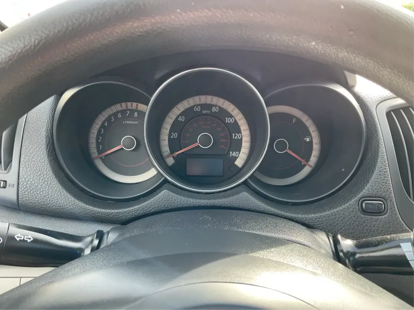 2013 Kia Forte EX (KNAFU4A27D5) with an 2L I-4 DOHC engine, located at 1230 East Main St, Xenia, OH, 45385, (937) 908-9800, 39.688026, -83.910172 - Are you searching for the perfect vehicle that seamlessly blends comfort, reliability, and affordability? Look no further than the 2013 Kia Forte EX, available now at Advantage Car and Credit in Xenia, OH. This stylish sedan is ideal for both daily commutes and weekend getaways, making it perfect fo - Photo#14