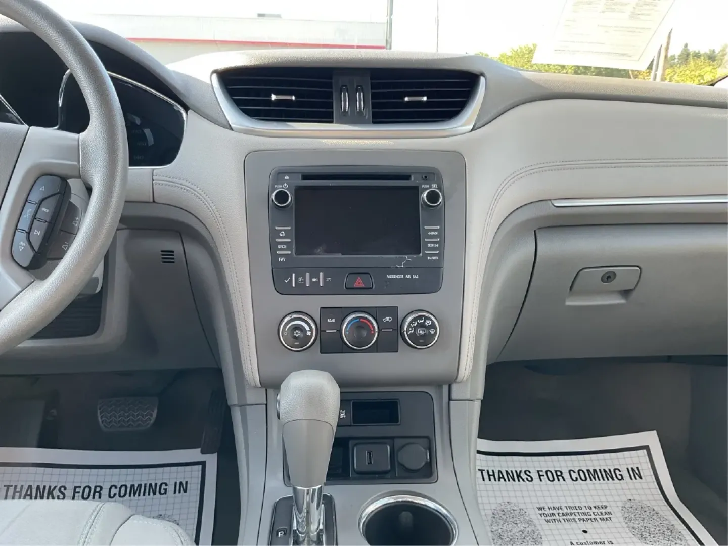 2017 Chevrolet Traverse LS (1GNKVFKD4HJ) with an 3.6L V-6 gasoline direct injection engine, located at 8750 N County Rd 25A, Piqua, OH, 45356, (937) 908-9800, 40.164391, -84.232513 - Experience the perfect blend of style and functionality with the 2017 Chevrolet Traverse LS, available at Advantage Car and Credit - Piqua. This versatile SUV is tailored for families on the go, weekend adventurers, or anyone seeking a reliable vehicle to navigate life's journeys. With spacious seat - Photo#13