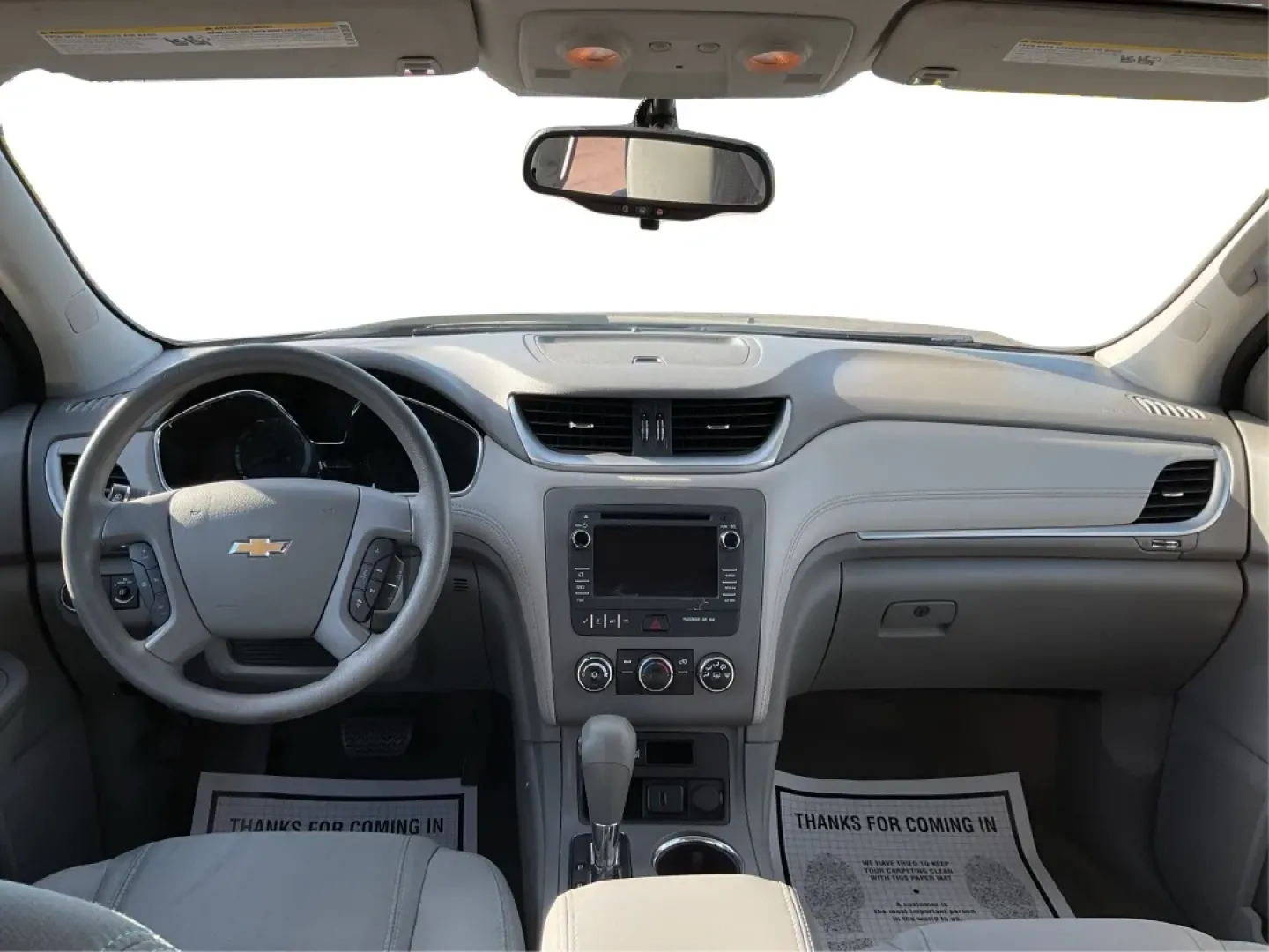 2017 Chevrolet Traverse LS (1GNKVFKD4HJ) with an 3.6L V-6 gasoline direct injection engine, located at 8750 N County Rd 25A, Piqua, OH, 45356, (937) 908-9800, 40.164391, -84.232513 - Experience the perfect blend of style and functionality with the 2017 Chevrolet Traverse LS, available at Advantage Car and Credit - Piqua. This versatile SUV is tailored for families on the go, weekend adventurers, or anyone seeking a reliable vehicle to navigate life's journeys. With spacious seat - Photo#21