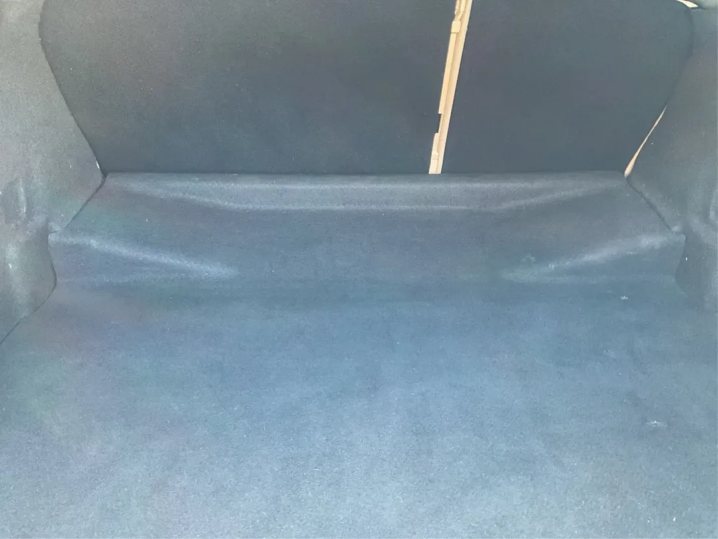 2013 Buick Regal Turbo - Premium 1 (2G4GS5EV2D9) with an ECOTEC 2L I-4 gasoline direct injection engine, located at 8750 N County Rd 25A, Piqua, OH, 45356, (937) 908-9800, 40.164391, -84.232513 - Are you in search of the perfect sedan that balances style, comfort, and practicality? Look no further than the 2013 Buick Regal Turbo - Premium 1, available now at Advantage Car and Credit - Piqua. Located at 8750 N County Rd 25A, Piqua, OH 45356, our Buy Here Pay Here dealership specializes in pro - Photo#12