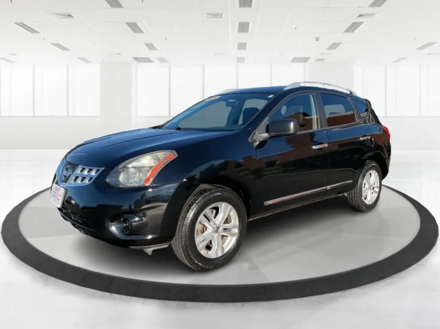 2015 Nissan Rogue S (JN8AS5MV2FW) with an 2.5L I-4 DOHC engine, located at 1184 Kauffman Ave, Fairborn, OH, 45324, (937) 908-9800, 39.807072, -84.030914 - One Owner - Photo#8