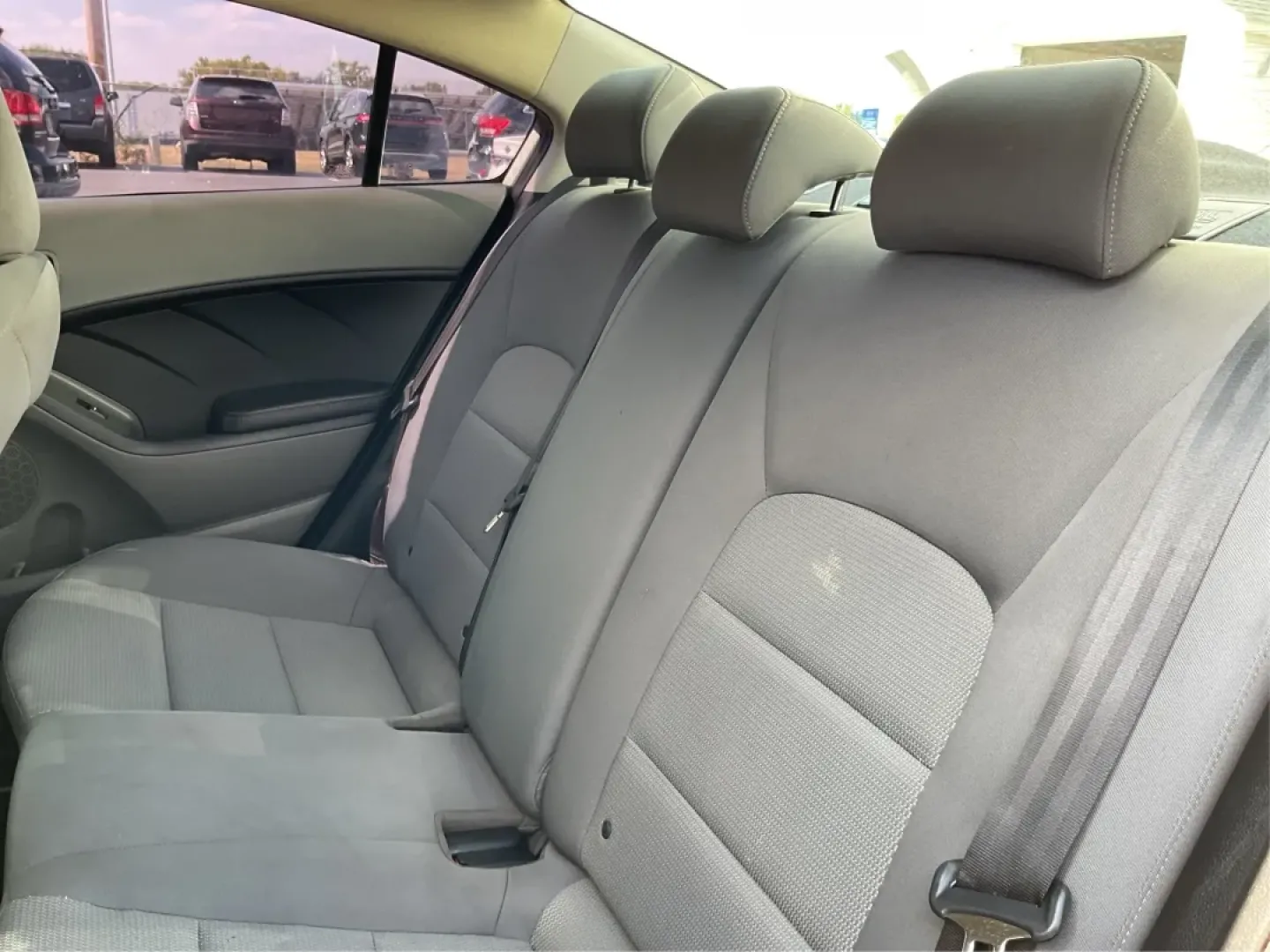 2018 Kia Forte LX (3KPFK4A73JE) with an 2L I-4 DOHC engine, located at 8750 N County Rd 25A, Piqua, OH, 45356, (937) 908-9800, 40.164391, -84.232513 - Discover a world of convenience and comfort with the 2018 Kia Forte LX, an ideal sedan for budget-conscious buyers and those seeking reliable transportation in Piqua, OH. Whether you're navigating the bustling streets of downtown or taking a scenic drive along the Great Miami River, this versatile v - Photo#10