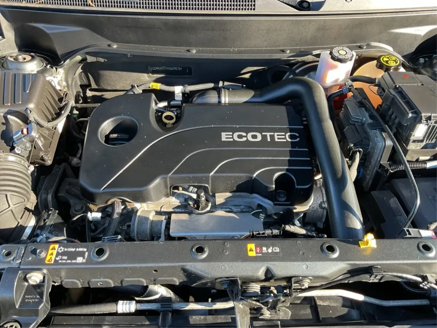 2019 Chevrolet Equinox LT (3GNAXKEV7KS) with an 1.5L I-4 gasoline direct injection engine, located at 8750 N County Rd 25A, Piqua, OH, 45356, (937) 908-9800, 40.164391, -84.232513 - **Adventure Awaits with the 2019 Chevrolet Equinox LT at Advantage Car and Credit Piqua, OH!**<br /> <br /> Are you ready to elevate your daily commute or embark on exciting weekend adventures? Look no further than this stunning 2019 Chevrolet Equinox LT, available at Advantage Car and Credit in Pi - Photo#11