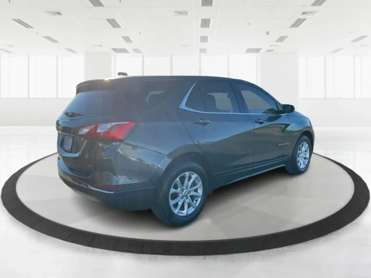 2019 Chevrolet Equinox LT (3GNAXKEV7KS) with an 1.5L I-4 gasoline direct injection engine, located at 1099 N County Rd 25A , Troy, OH, 45373, (937) 908-9800, 40.057079, -84.212883 - **Adventure Awaits with the 2019 Chevrolet Equinox LT at Advantage Car and Credit Piqua, OH!**<br /> <br /> Are you ready to elevate your daily commute or embark on exciting weekend adventures? Look no further than this stunning 2019 Chevrolet Equinox LT, available at Advantage Car and Credit in Pi - Photo#2