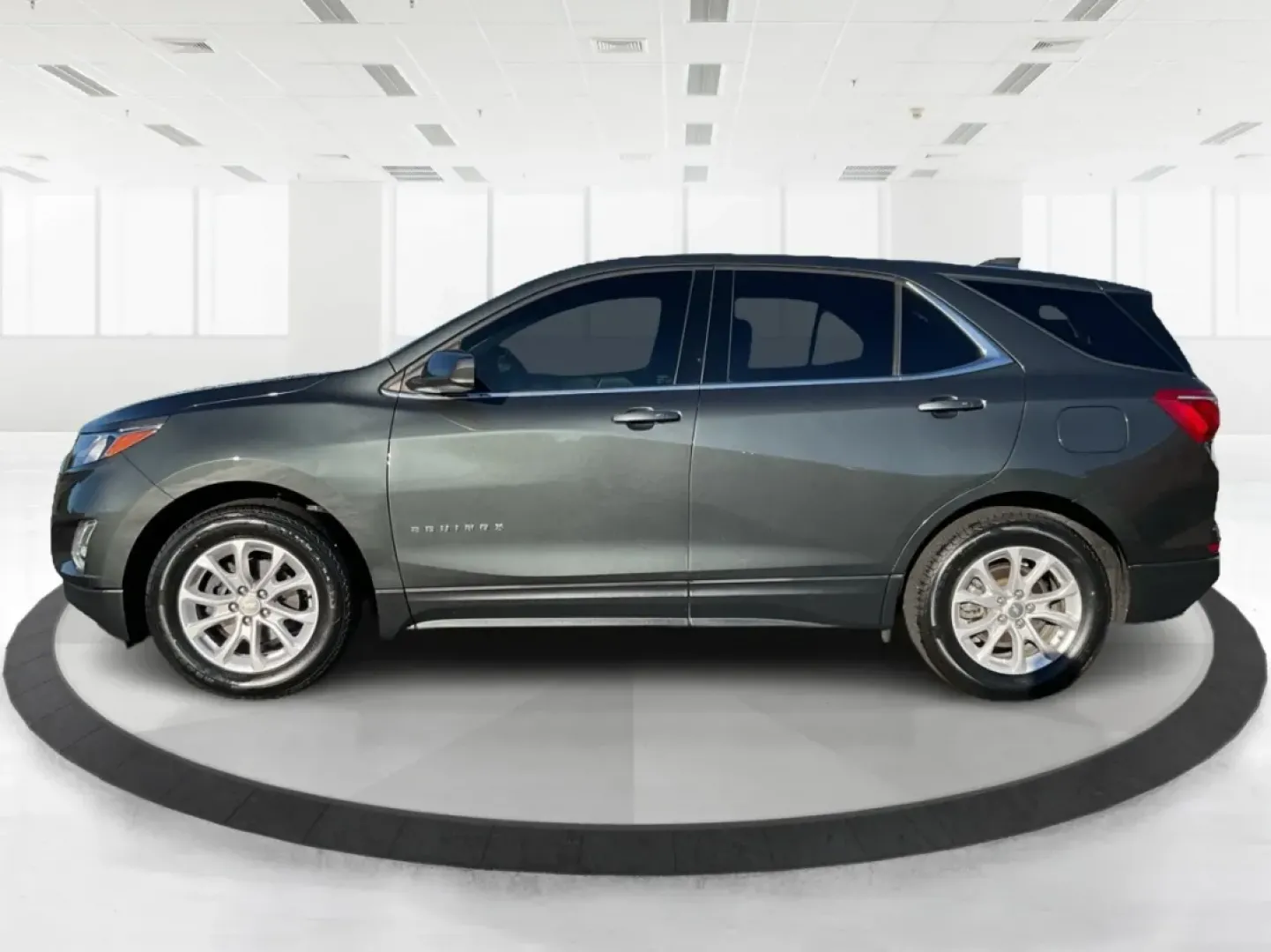 2019 Chevrolet Equinox LT (3GNAXKEV7KS) with an 1.5L I-4 gasoline direct injection engine, located at 1099 N County Rd 25A , Troy, OH, 45373, (937) 908-9800, 40.057079, -84.212883 - **Adventure Awaits with the 2019 Chevrolet Equinox LT at Advantage Car and Credit Piqua, OH!**<br /> <br /> Are you ready to elevate your daily commute or embark on exciting weekend adventures? Look no further than this stunning 2019 Chevrolet Equinox LT, available at Advantage Car and Credit in Pi - Photo#5