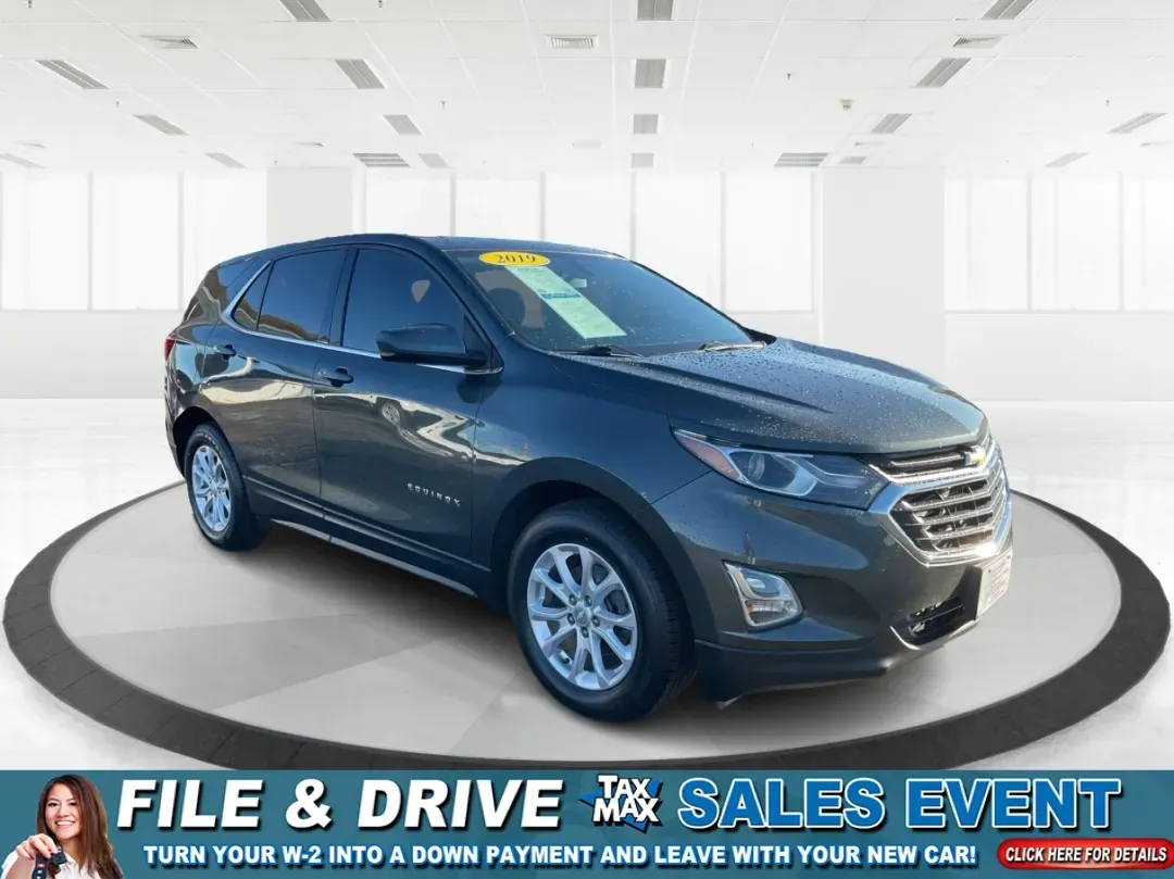 2019 Chevrolet Equinox LT (3GNAXKEV7KS) with an 1.5L I-4 gasoline direct injection engine, located at 8750 N County Rd 25A, Piqua, OH, 45356, (937) 908-9800, 40.164391, -84.232513 - **Adventure Awaits with the 2019 Chevrolet Equinox LT at Advantage Car and Credit Piqua, OH!**<br /> <br /> Are you ready to elevate your daily commute or embark on exciting weekend adventures? Look no further than this stunning 2019 Chevrolet Equinox LT, available at Advantage Car and Credit in Pi - Photo#0