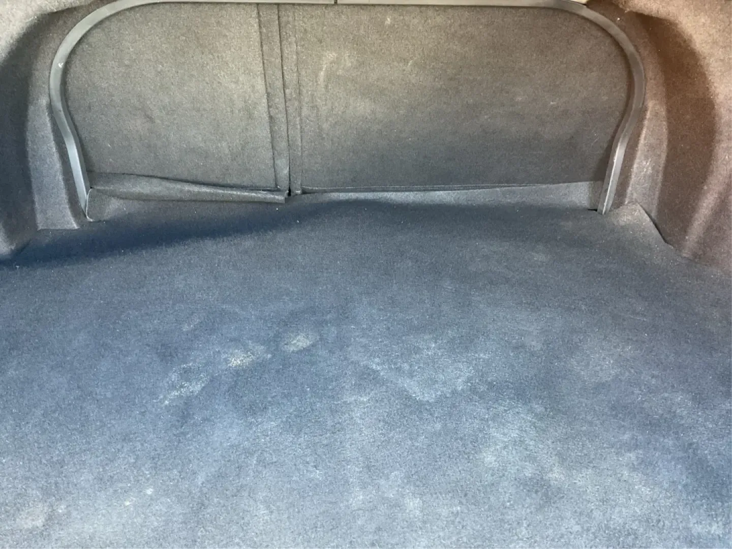 2013 Hyundai Sonata GLS (5NPEB4AC9DH) with an 2.4L I-4 gasoline direct injection engine, located at 1230 East Main St, Xenia, OH, 45385, (937) 908-9800, 39.688026, -83.910172 - **Drive Your Future with Confidence: Discover the 2013 Hyundai Sonata at Advantage Car and Credit**<br /> <br /> Are you ready to embrace a new lifestyle filled with reliability and comfort? Whether you're a growing family, a daily commuter, or someone who enjoys weekend getaways, the 2013 Hyundai S - Photo#12