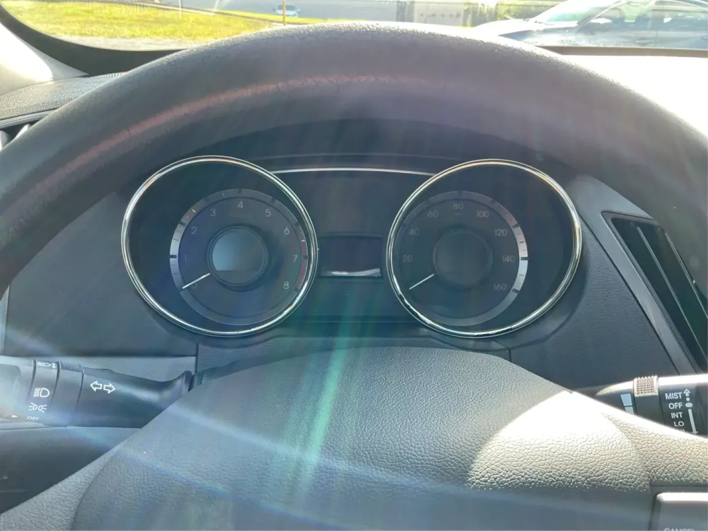 2013 Hyundai Sonata GLS (5NPEB4AC9DH) with an 2.4L I-4 gasoline direct injection engine, located at 1230 East Main St, Xenia, OH, 45385, (937) 908-9800, 39.688026, -83.910172 - **Drive Your Future with Confidence: Discover the 2013 Hyundai Sonata at Advantage Car and Credit**<br /> <br /> Are you ready to embrace a new lifestyle filled with reliability and comfort? Whether you're a growing family, a daily commuter, or someone who enjoys weekend getaways, the 2013 Hyundai S - Photo#15