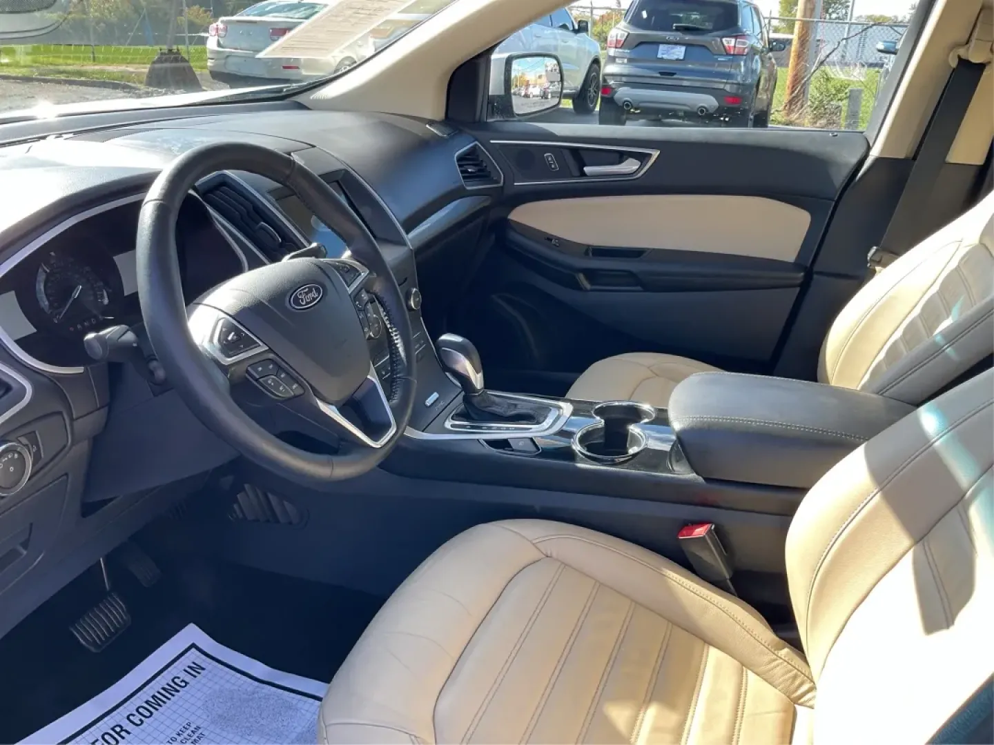 2017 Ford Edge SEL (2FMPK4J98HB) with an Other engine, located at 401 Woodman Dr, Riverside, OH, 45431, (937) 908-9800, 39.760899, -84.123421 - **Discover the Ideal Family Adventure Vehicle: 2017 Ford Edge SEL at Advantage Car and Credit - Riverside**<br /> <br /> Are you searching for the perfect vehicle to accommodate your growing family or to tackle your daily commute with comfort and style? Look no further than this stunning 2017 Ford E - Photo#9