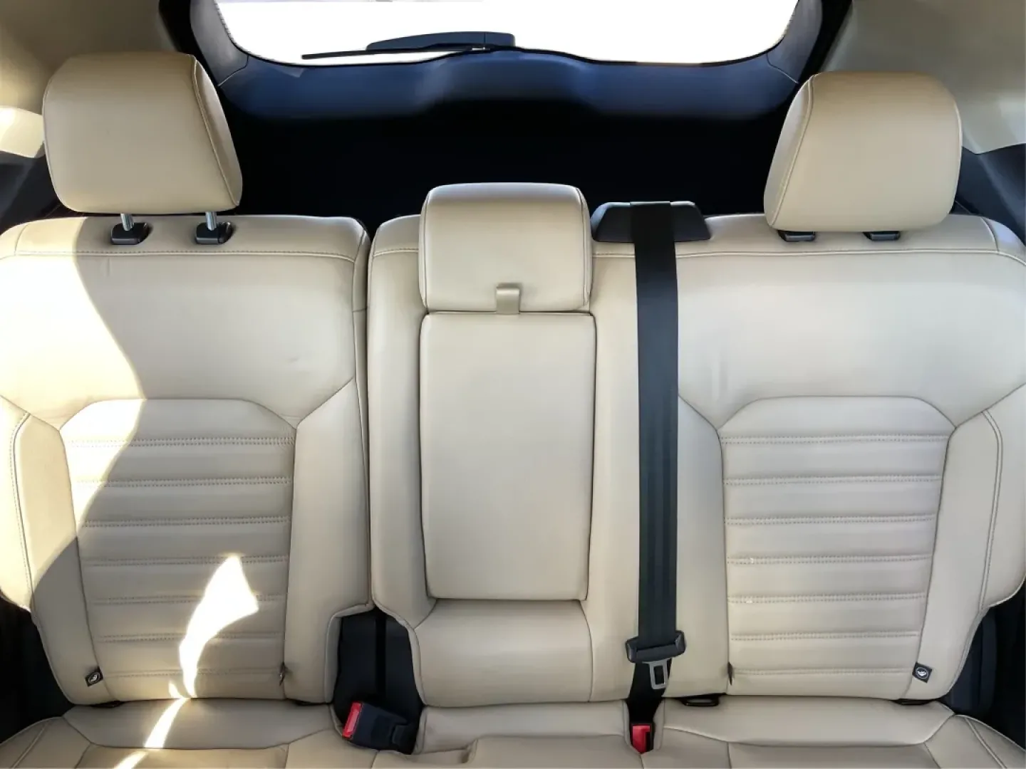 2017 Ford Edge SEL (2FMPK4J98HB) with an Other engine, located at 401 Woodman Dr, Riverside, OH, 45431, (937) 908-9800, 39.760899, -84.123421 - **Discover the Ideal Family Adventure Vehicle: 2017 Ford Edge SEL at Advantage Car and Credit - Riverside**<br /> <br /> Are you searching for the perfect vehicle to accommodate your growing family or to tackle your daily commute with comfort and style? Look no further than this stunning 2017 Ford E - Photo#14