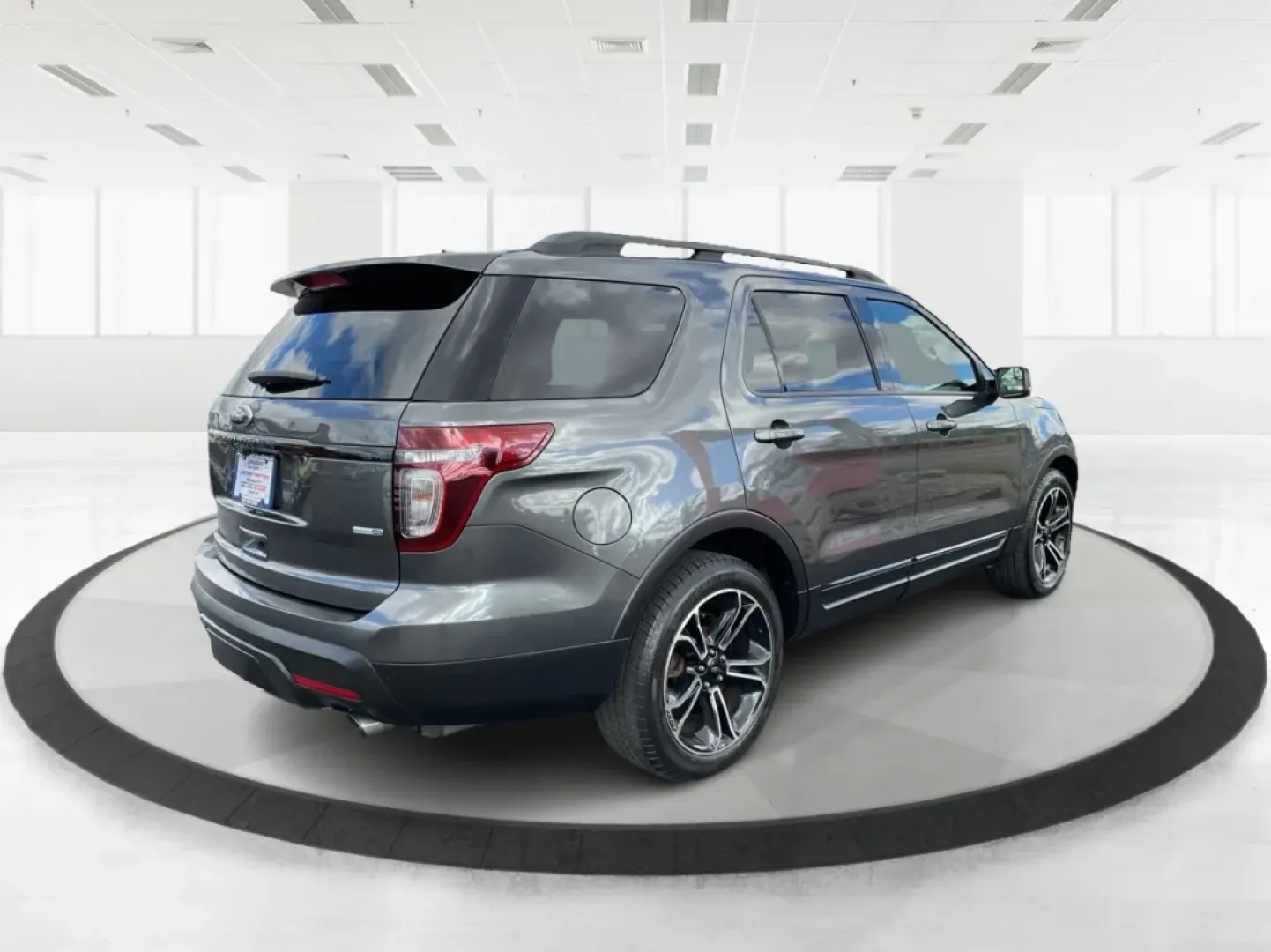 2015 Ford Explorer Sport (1FM5K8GT6FG) with an EcoBoost 3.5L V-6 gasoline direct injection engine, located at 8750 N County Rd 25A, Piqua, OH, 45356, (937) 908-9800, 40.164391, -84.232513 - **Explore the Open Road in the 2015 Ford Explorer Sport Your Adventure Awaits!**<br /> <br /> Are you in search of a reliable SUV that caters to both your daily commutes and spontaneous weekend getaways? Look no further! The 2015 Ford Explorer Sport is the perfect blend of style, performance, and f - Photo#2