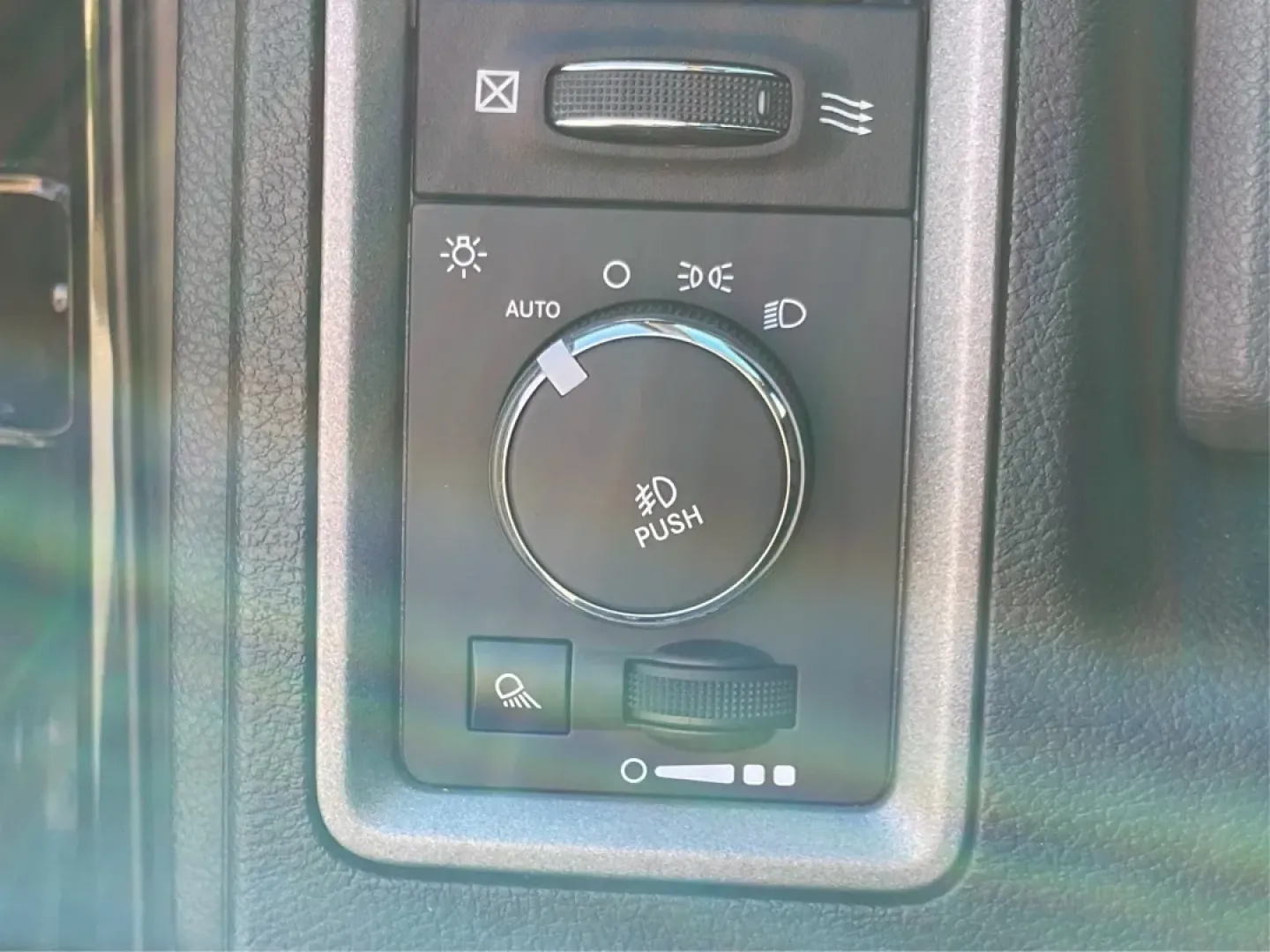 2015 Ram 1500 Express (1C6RR7FTXFS) with an Other engine, located at 1099 N County Rd 25A , Troy, OH, 45373, (937) 908-9800, 40.057079, -84.212883 - Are you ready to take your adventures to the next level? Whether you're a growing family looking for a reliable vehicle for road trips, a commuter seeking comfort for daily drives, or an outdoor enthusiast needing a rugged companion for off-road excursions, the 2015 Ram 1500 Express Quad Cab is pois - Photo#16