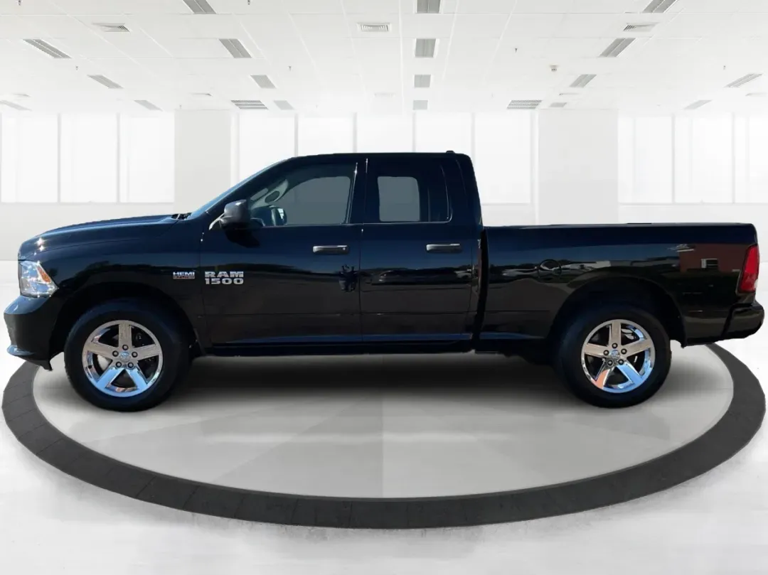 2015 Ram 1500 Express (1C6RR7FTXFS) with an Other engine, located at 4508 South Dixie Dr, Moraine, OH, 45439, (937) 908-9800, 39.689976, -84.218452 - One Owner - Photo#5