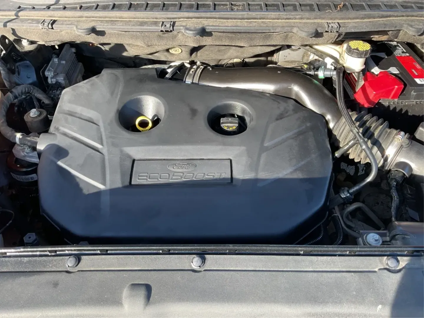 2015 Ford Edge SE (2FMTK4G93FB) with an Other engine, located at 1230 East Main St, Xenia, OH, 45385, (937) 908-9800, 39.688026, -83.910172 - **Discover Adventure with the 2015 Ford Edge SE at Advantage Car and Credit - Xenia, OH!**<br /> <br /> Are you ready to elevate your lifestyle? Whether you're commuting to work, shuttling the kids to school, or planning weekend adventures, the 2015 Ford Edge SE is the perfect companion for all your - Photo#11