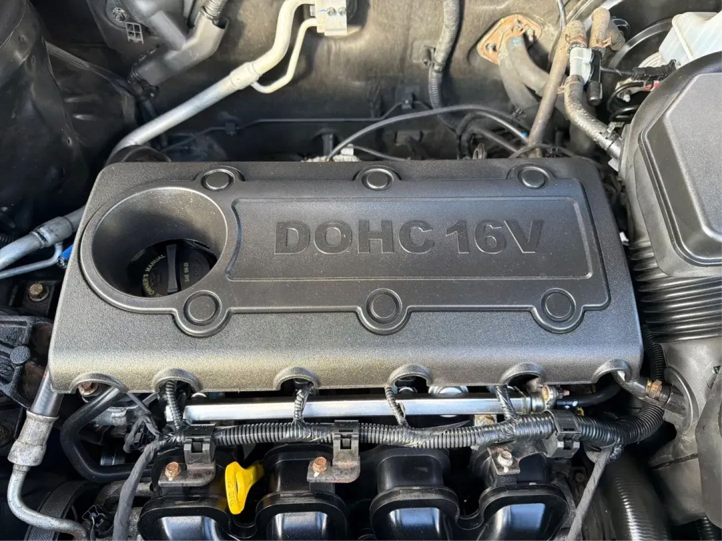 2013 Kia Sorento LX (5XYKT3A15DG) with an 2.4L I-4 DOHC engine, located at 4508 South Dixie Dr, Moraine, OH, 45439, (937) 908-9800, 39.689976, -84.218452 - **Adventure Awaits with the 2013 Kia Sorento LX at Advantage Car and Credit - Moraine!**<br /> <br /> Are you ready for your next family road trip or weekend adventure? The 2013 Kia Sorento LX is the perfect SUV that offers comfort, versatility, and reliability for any lifestyle. Whether you're navi - Photo#11